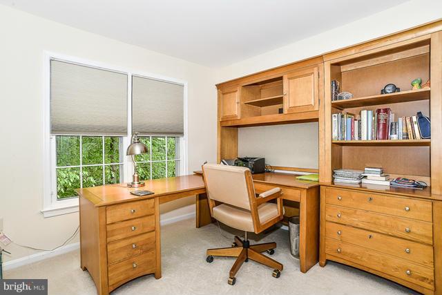 CROSSPOINTE - Residential