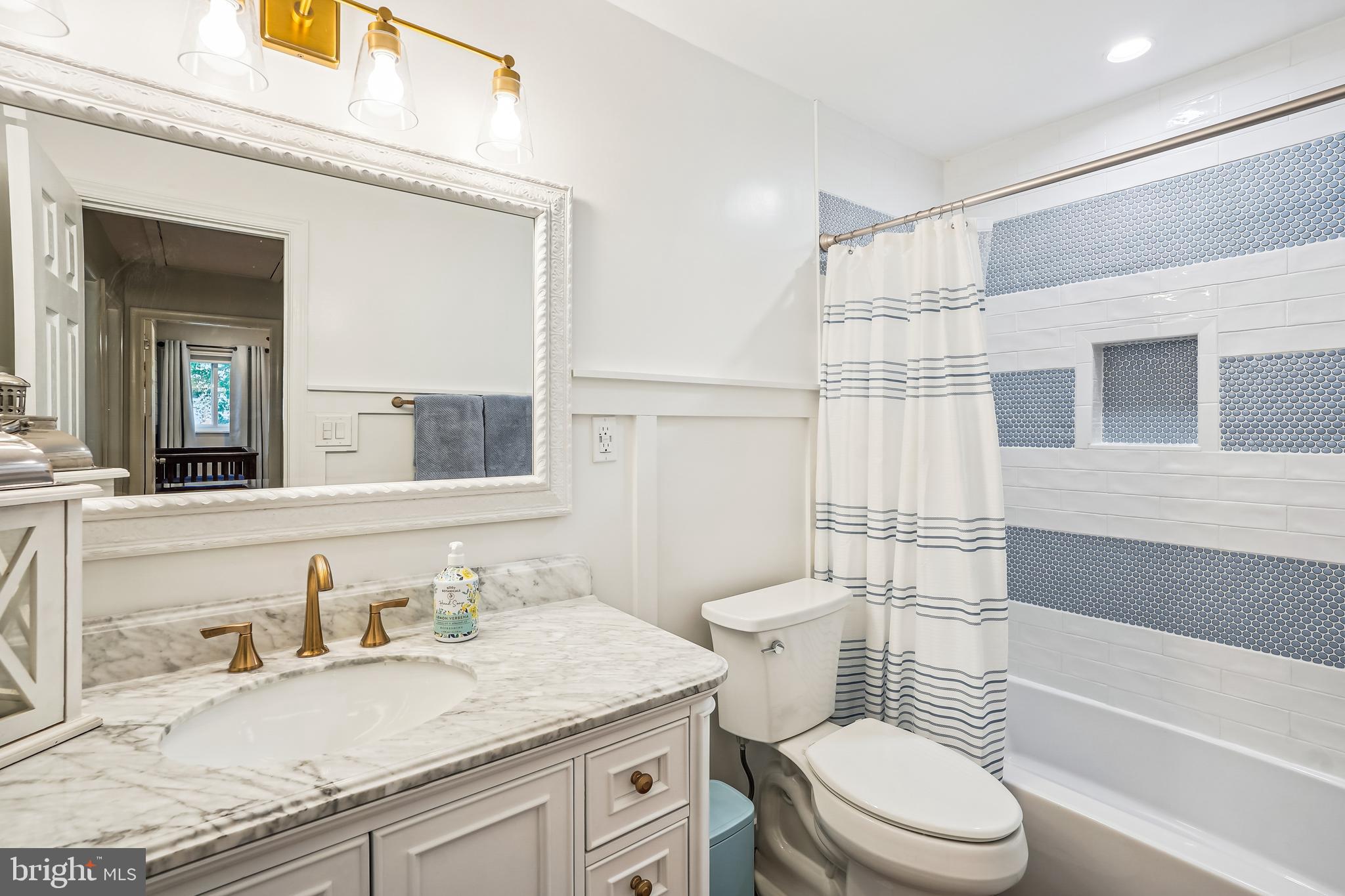 FAIRMONT ESTATES - Residential