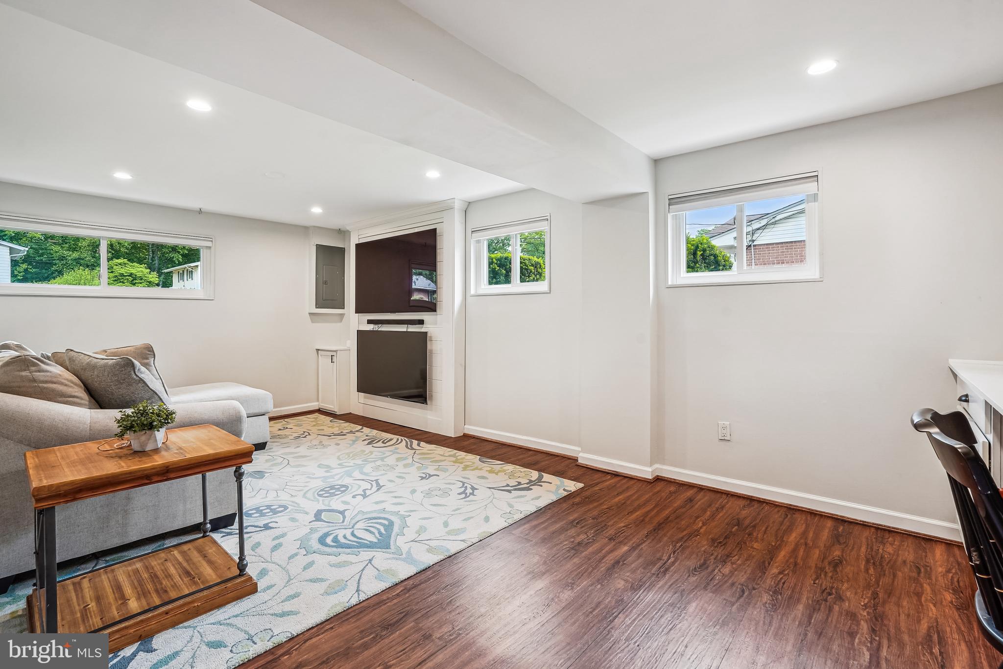 FAIRMONT ESTATES - Residential