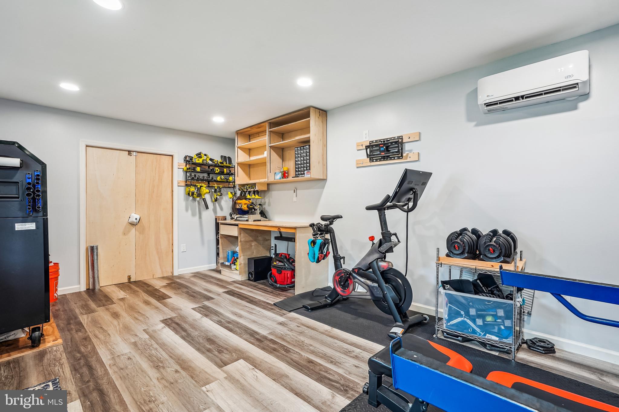 FAIRMONT ESTATES - Residential