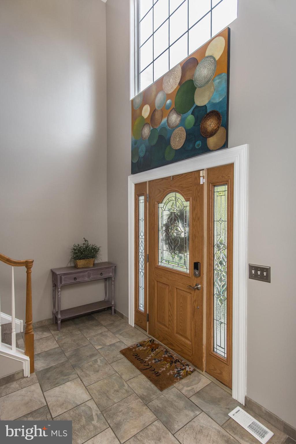 MAKEFIELD TERR - Residential