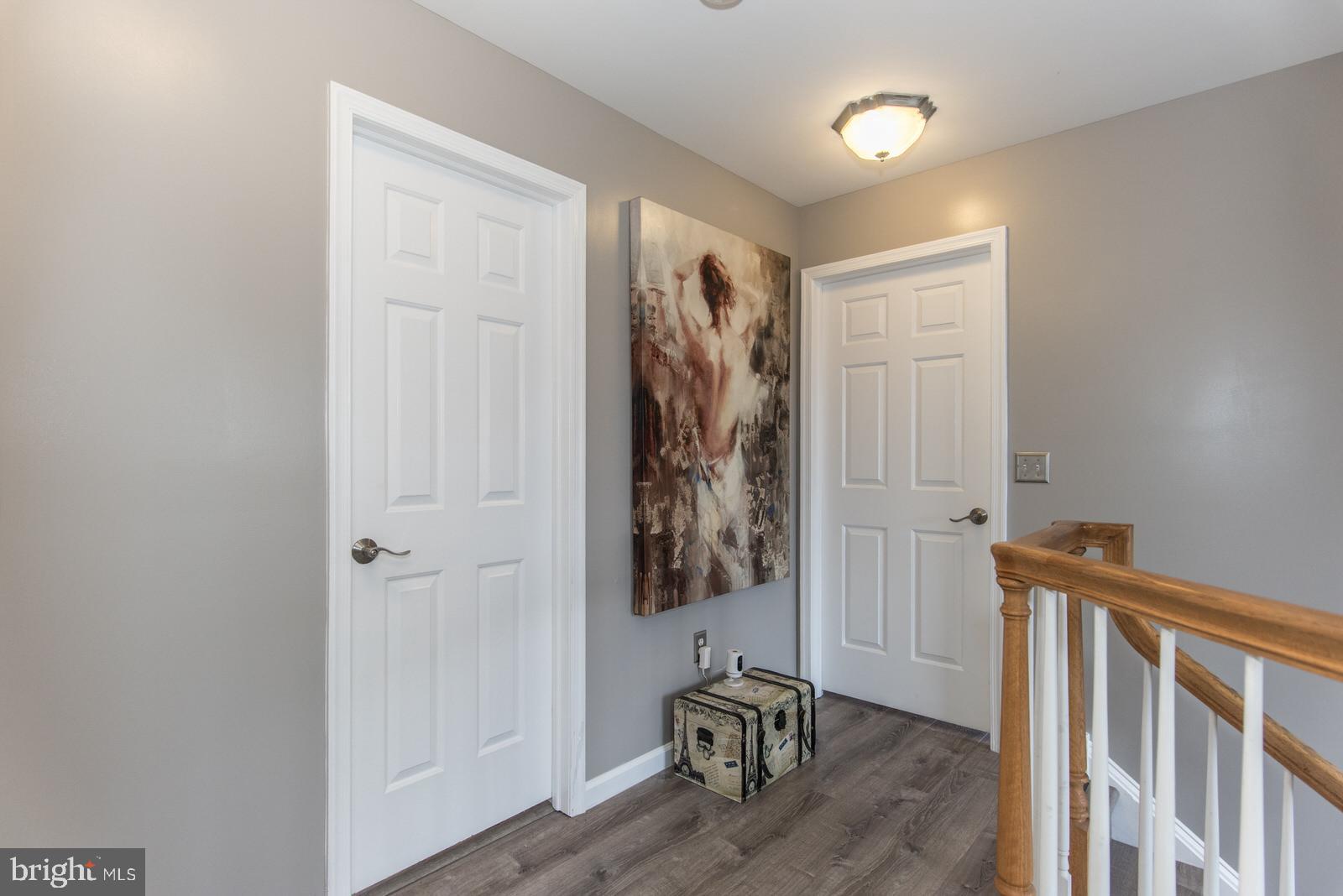 MAKEFIELD TERR - Residential