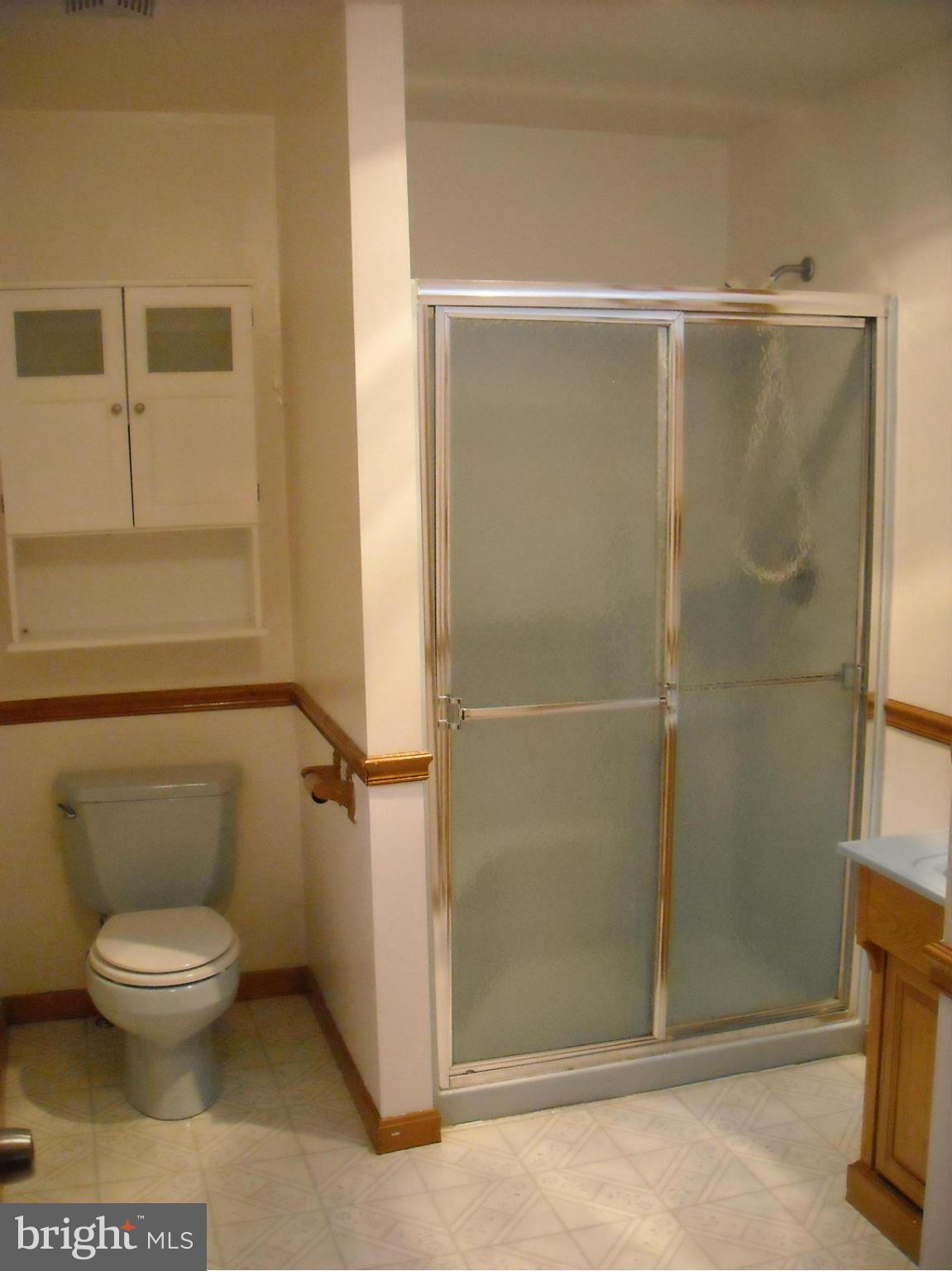 LOVEVILLE - Residential Lease