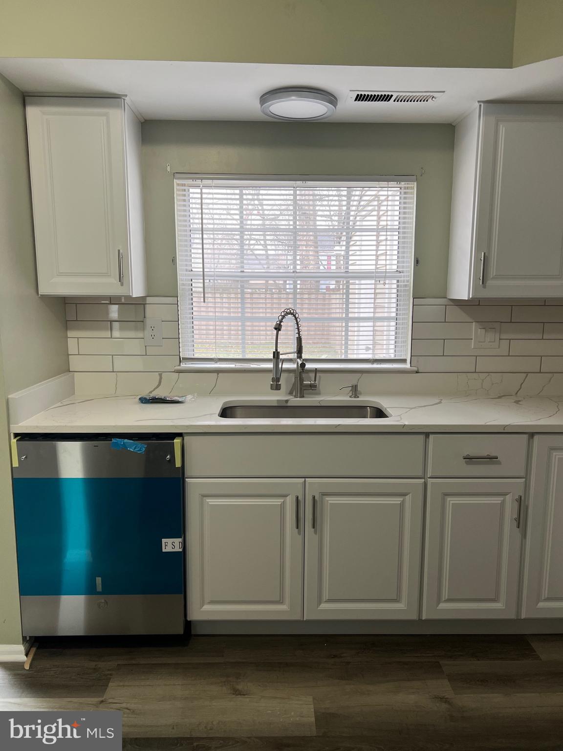 LANCASTER / WESTLAKE VILLAGE - Residential