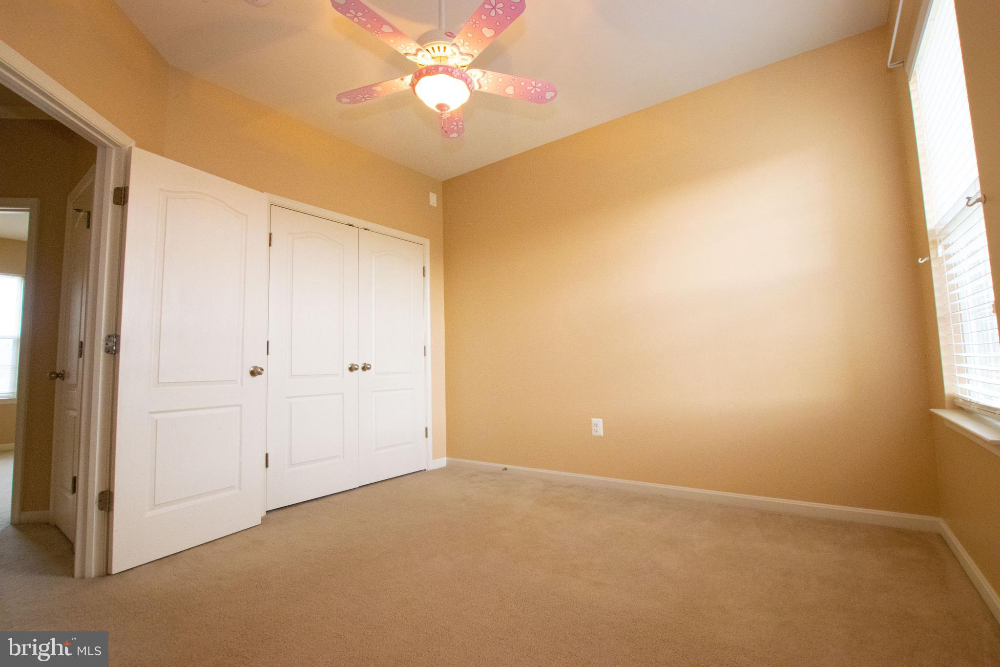 CLOVER RIDGE - Residential Lease