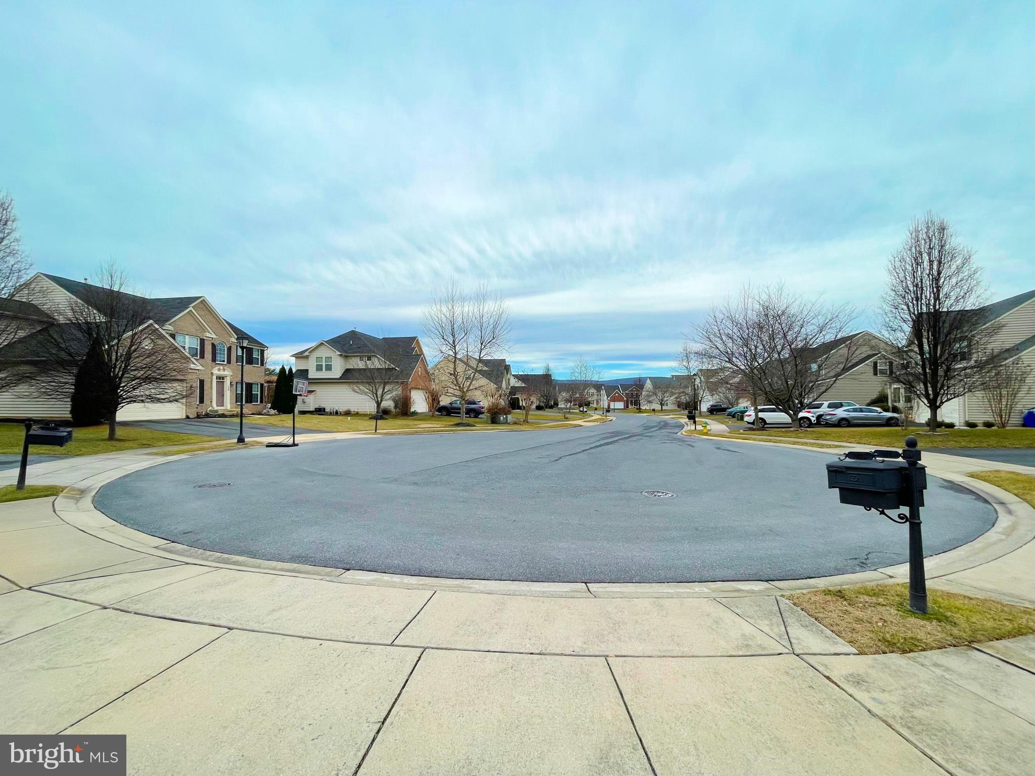 CLOVER RIDGE - Residential Lease