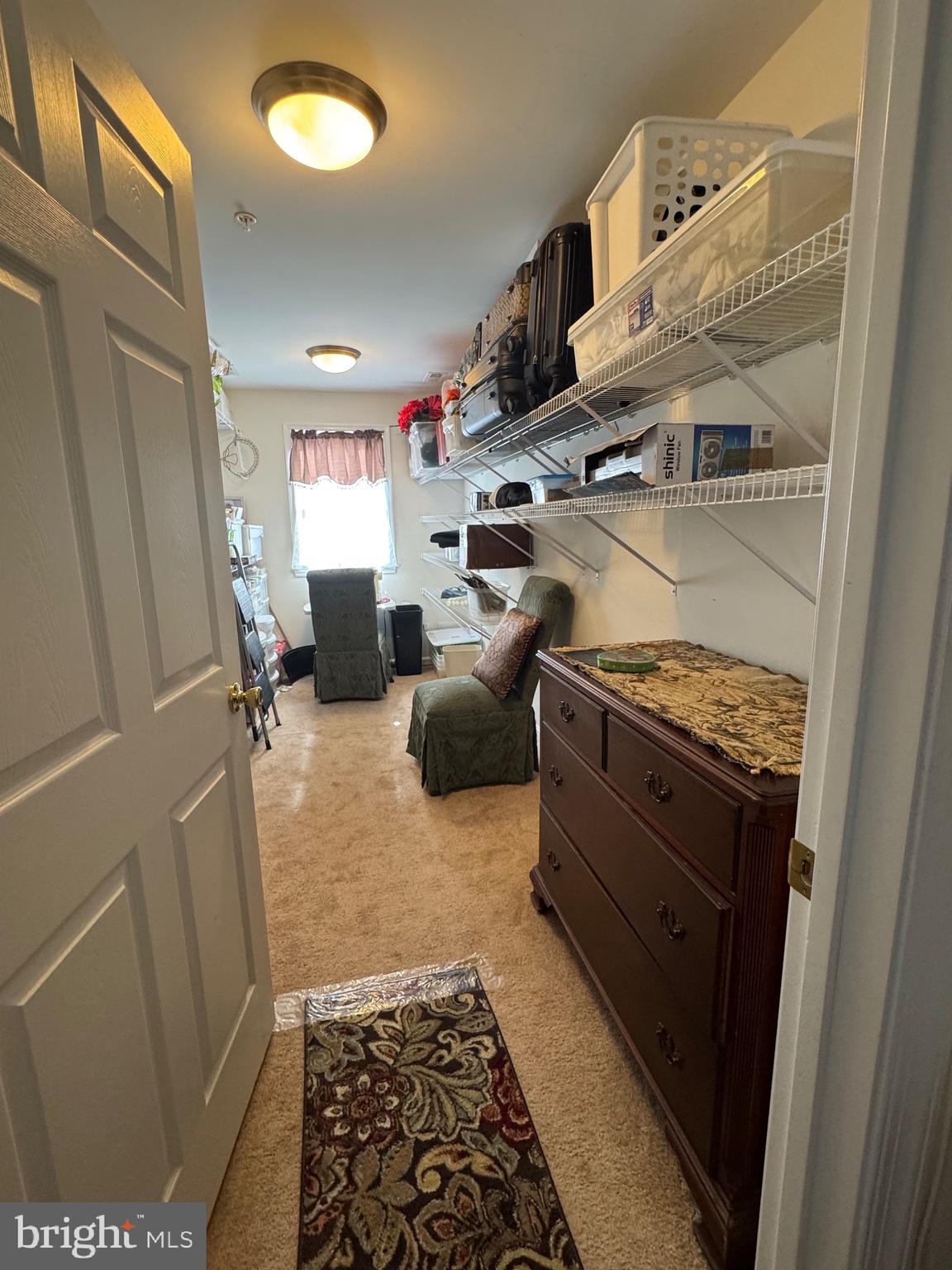 GOLDEN VIEW - Residential