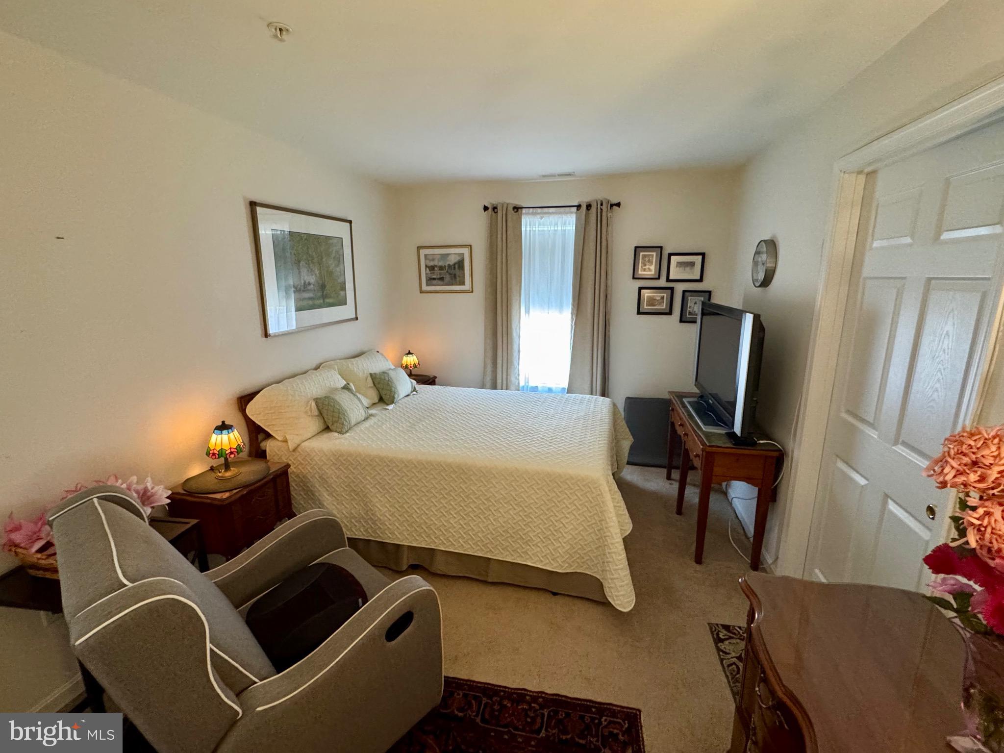 GOLDEN VIEW - Residential