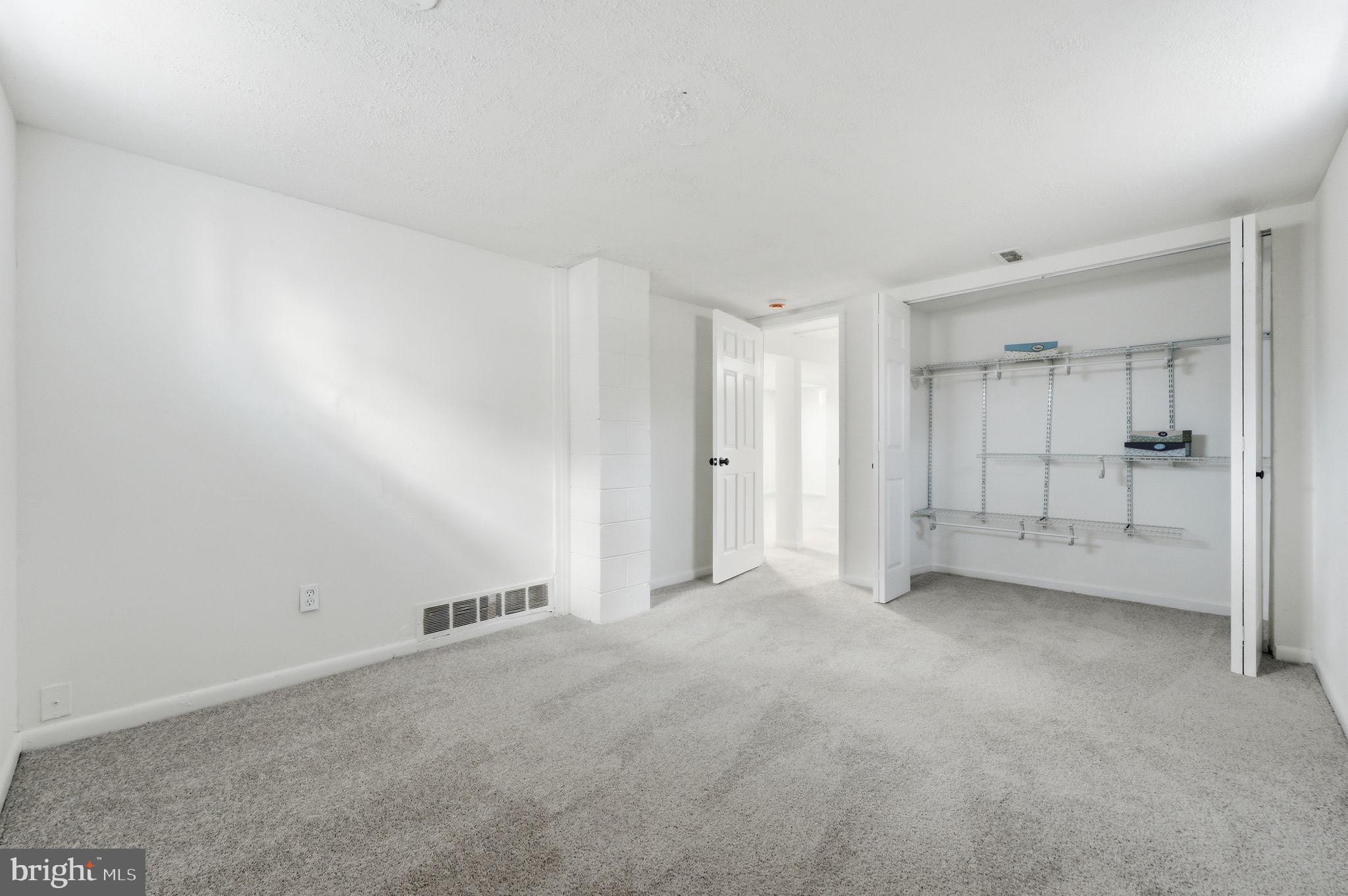 IVY RIDGE - Residential