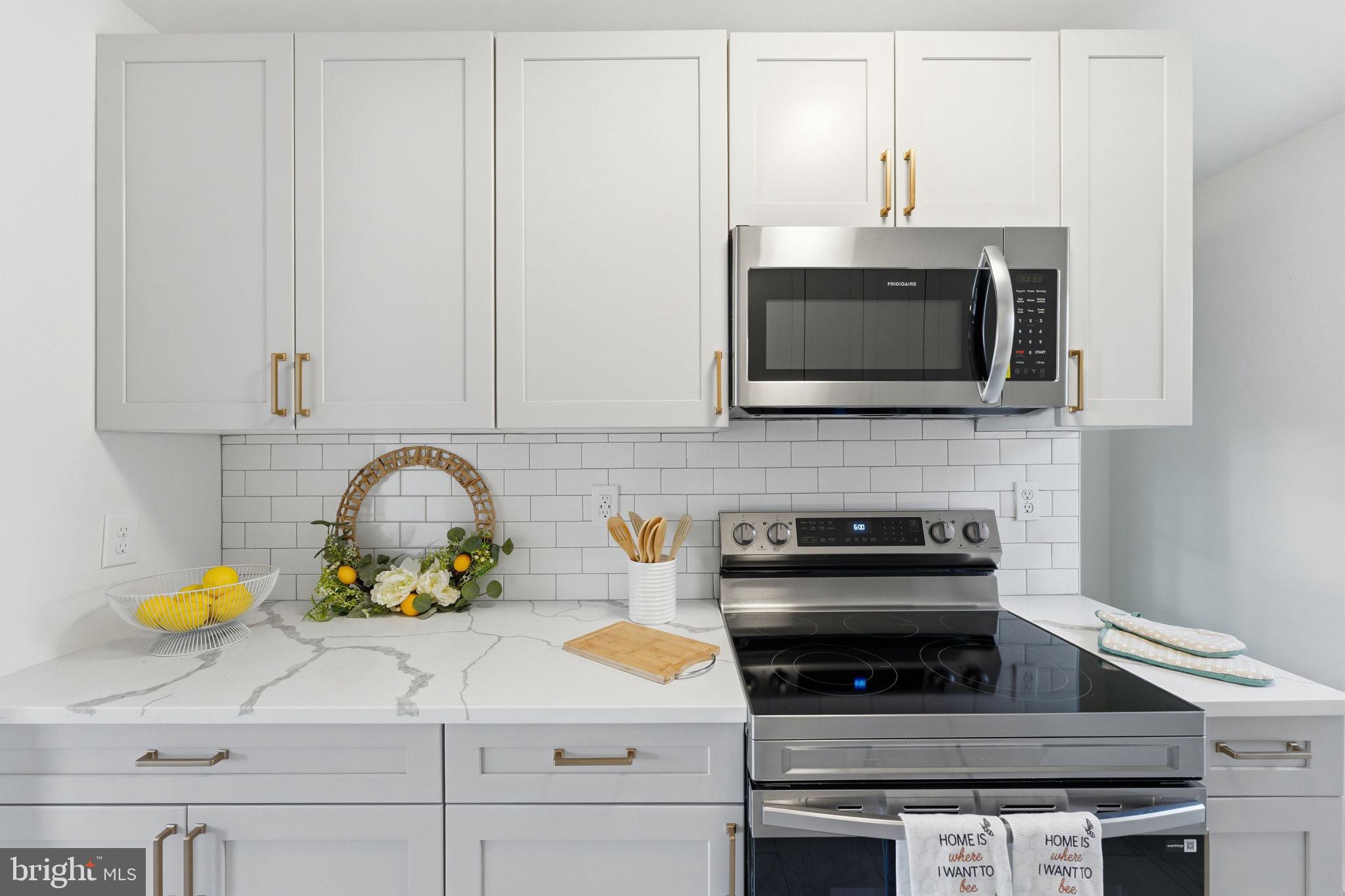 IVY RIDGE - Residential