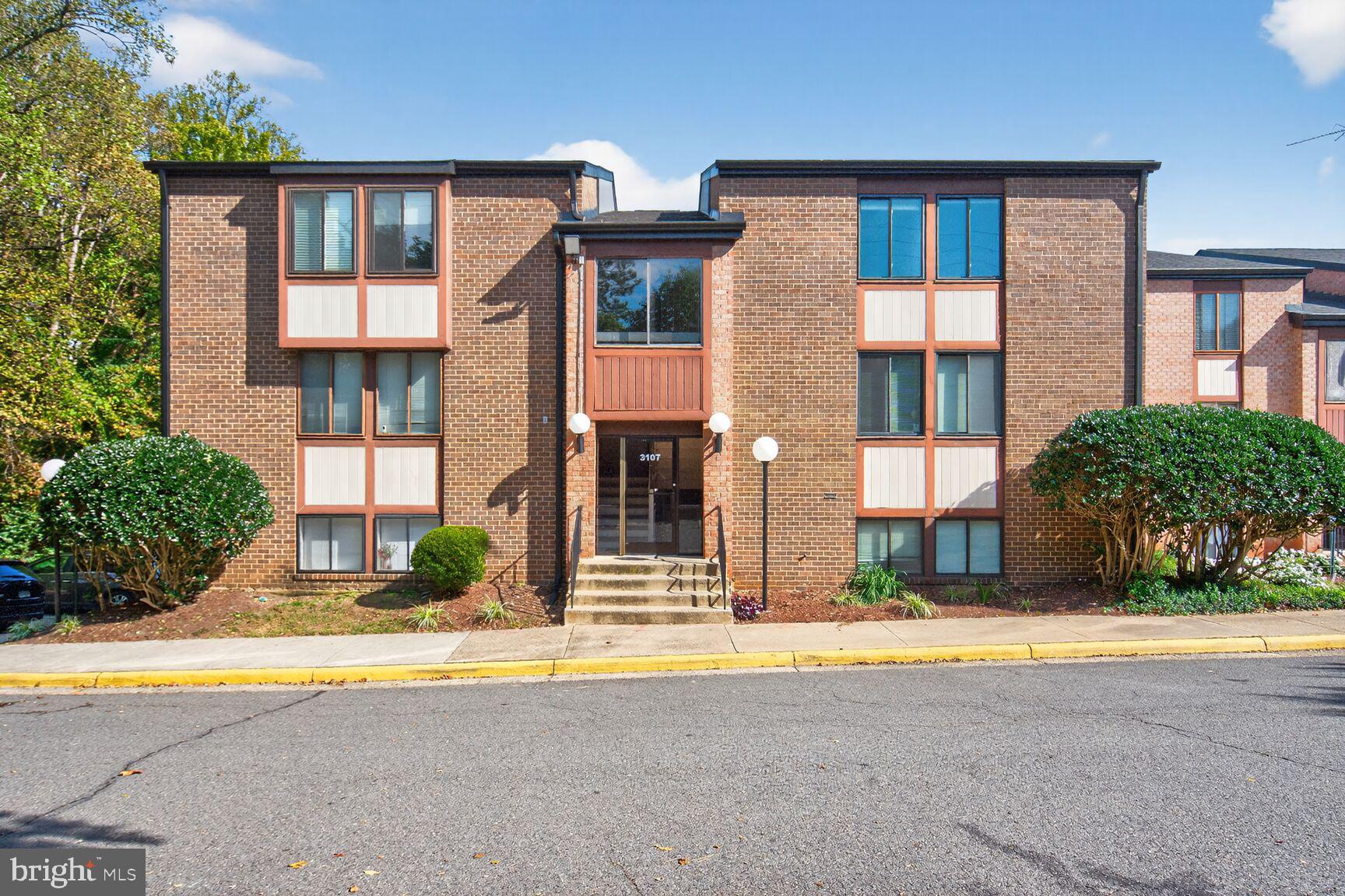 3107 BUCCANEER COURT 202