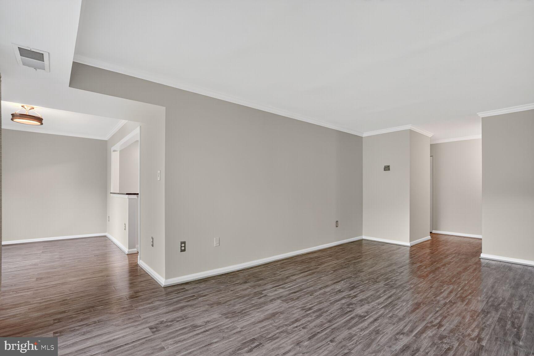 3107 BUCCANEER COURT 202