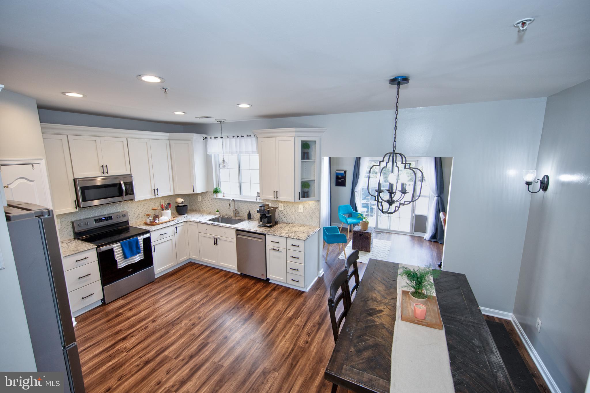 MONMOUTH MEADOWS - Residential