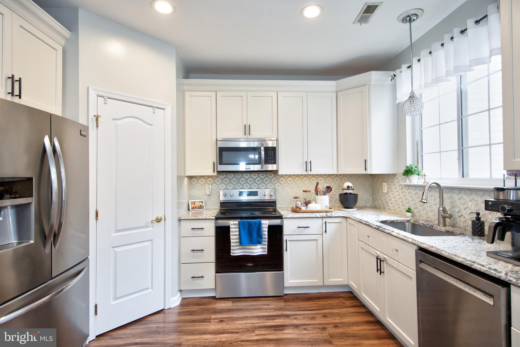 MONMOUTH MEADOWS - Residential