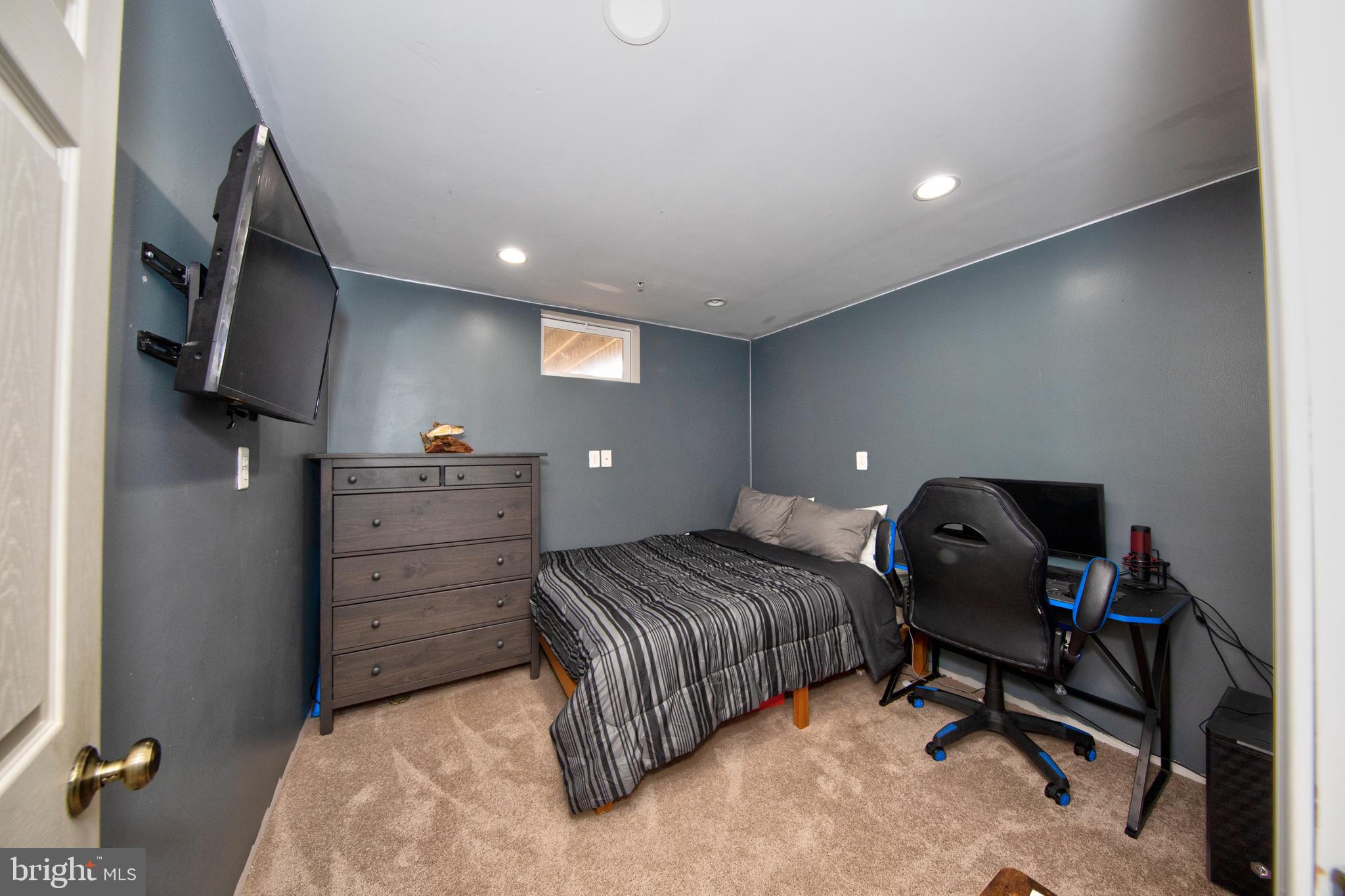 MONMOUTH MEADOWS - Residential