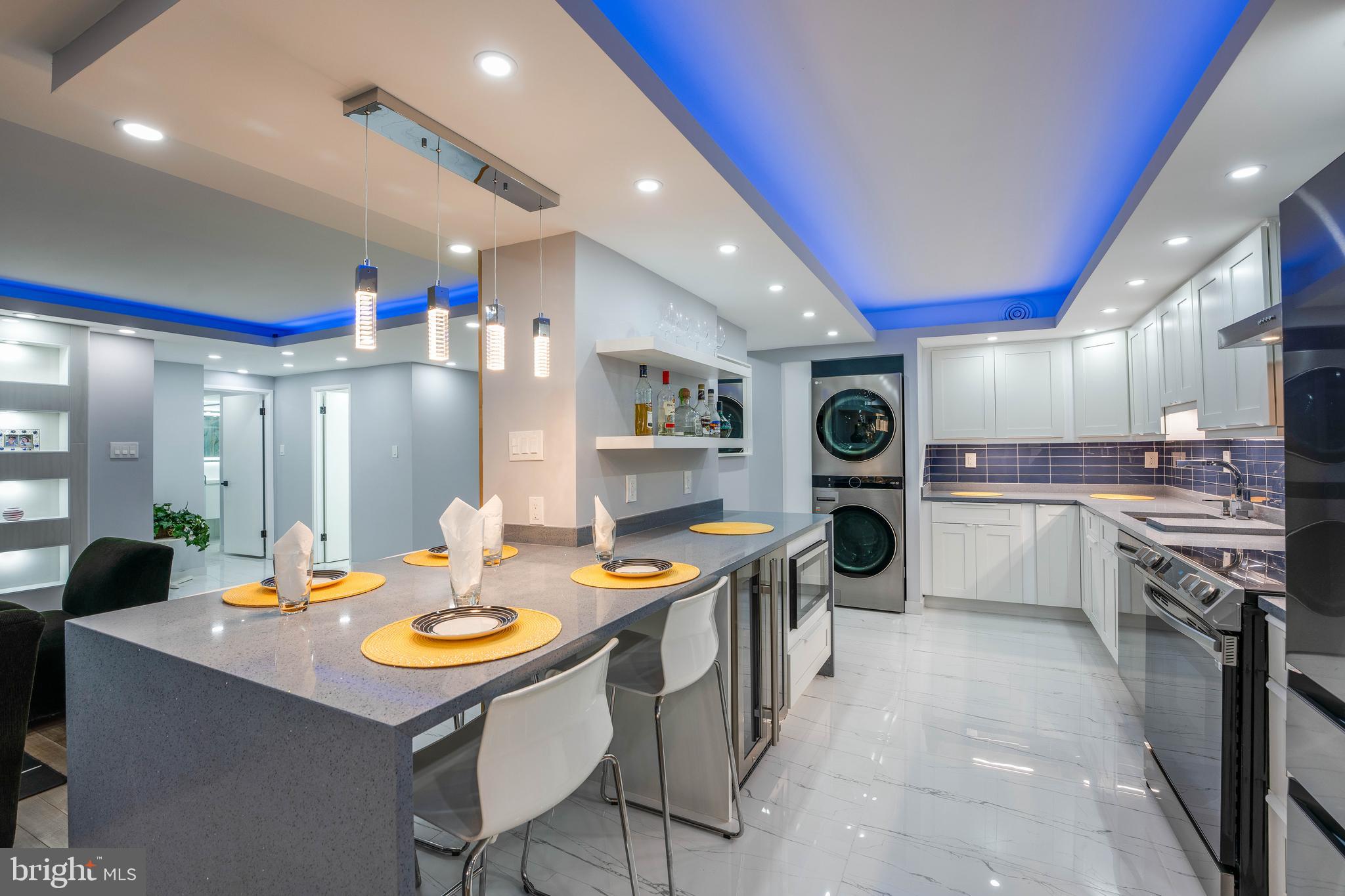 WATERGATE AT LANDMARK - Residential
