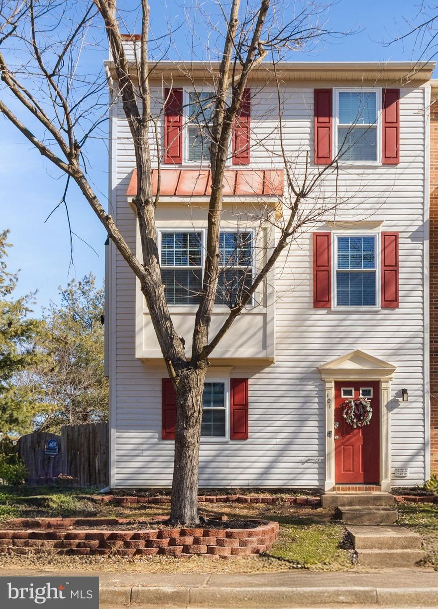 Tucked within the established Charleston Commons community, this end-unit townhome offers flexible living across three finished levels, a walk-out lower level, and outdoor spaces designed for everyday enjoyment. Freshly updated where it matters most, the home blends comfort, functionality, and convenience just minutes from shopping, dining, and commuter routes into Fredericksburg and Northern Virginia.

The main level features durable LVP flooring flowing through the foyer, dining area, kitchen, and family room. The kitchen was thoughtfully updated in 2021 with granite countertops, white soft-close cabinetry, a center island, gas cooking, and a dedicated coffee area, creating a practical yet inviting hub for daily living. Adjacent living and dining spaces provide easy flow for both casual nights in and entertaining.

Upstairs, the primary bedroom includes a double-door closet, ceiling fan, and an updated en-suite bath with a tub/shower combination and newer shower surround. Two additional bedrooms on this level also feature ceiling fans and double-door closets, offering comfortable accommodations for guests, home office needs, or everyday living.

The finished walk-out lower level expands the home’s versatility with a recreation room, a fourth bedroom, a full bath with stand-alone shower, and direct access to the fenced rear yard. A former fireplace has been converted to built-in shelving with a bar refrigerator, adding both function and storage.

Outdoor living is enhanced by a wood deck, paver patio, and hot tub—ideal for relaxing or entertaining year-round. Two parking passes convey, and HOA services cover common area maintenance, providing low-maintenance living in a well-established neighborhood.

Conveniently located near Route 1, Route 3, and downtown Fredericksburg, this home offers an excellent opportunity for buyers seeking space, updates, and a practical layout in a commuter-friendly setting. *Some photos have been virtually staged to help illustrate the potential use and layout of the spaces*