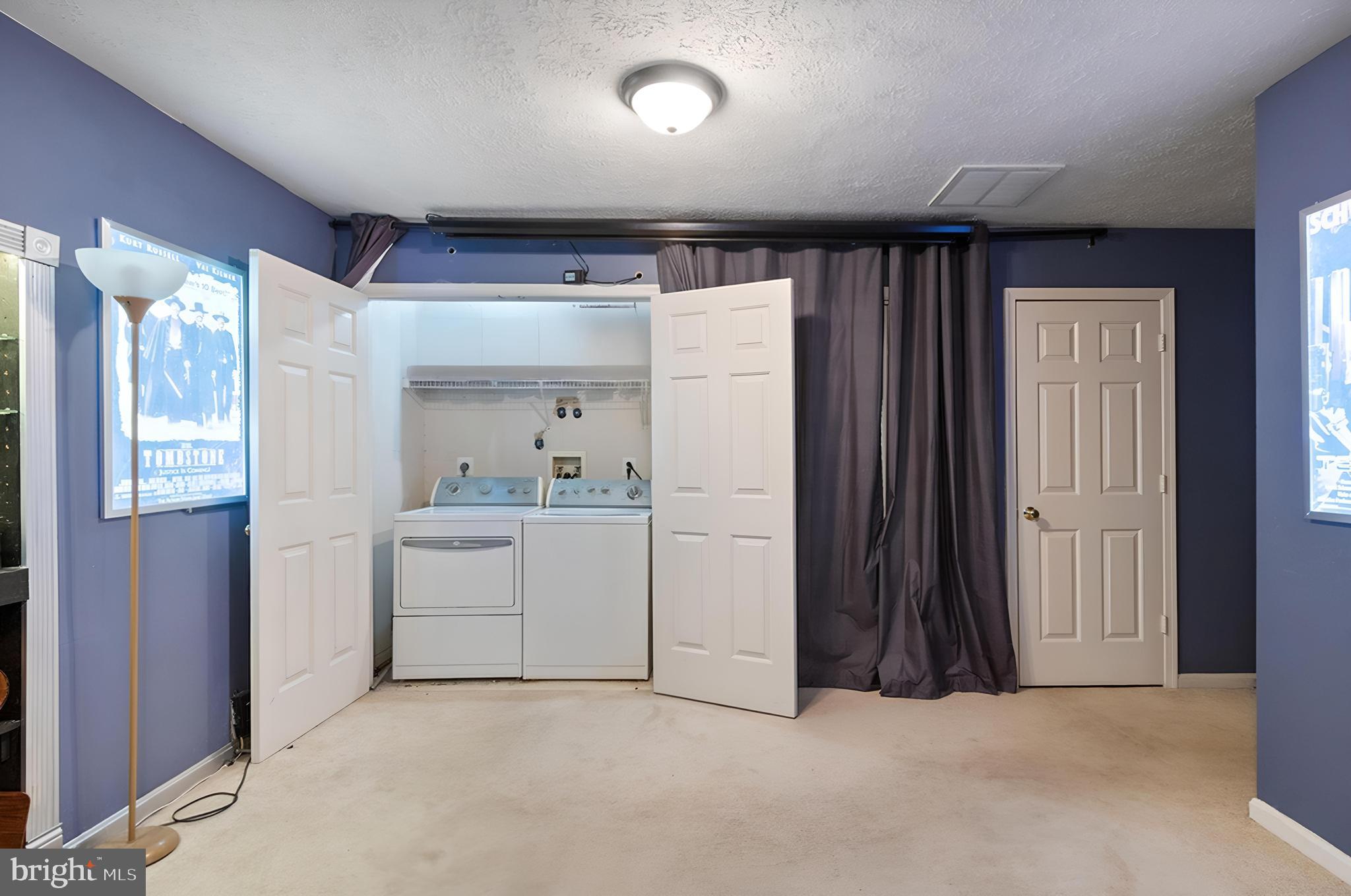 CHARLESTOWN COMMONS - Residential