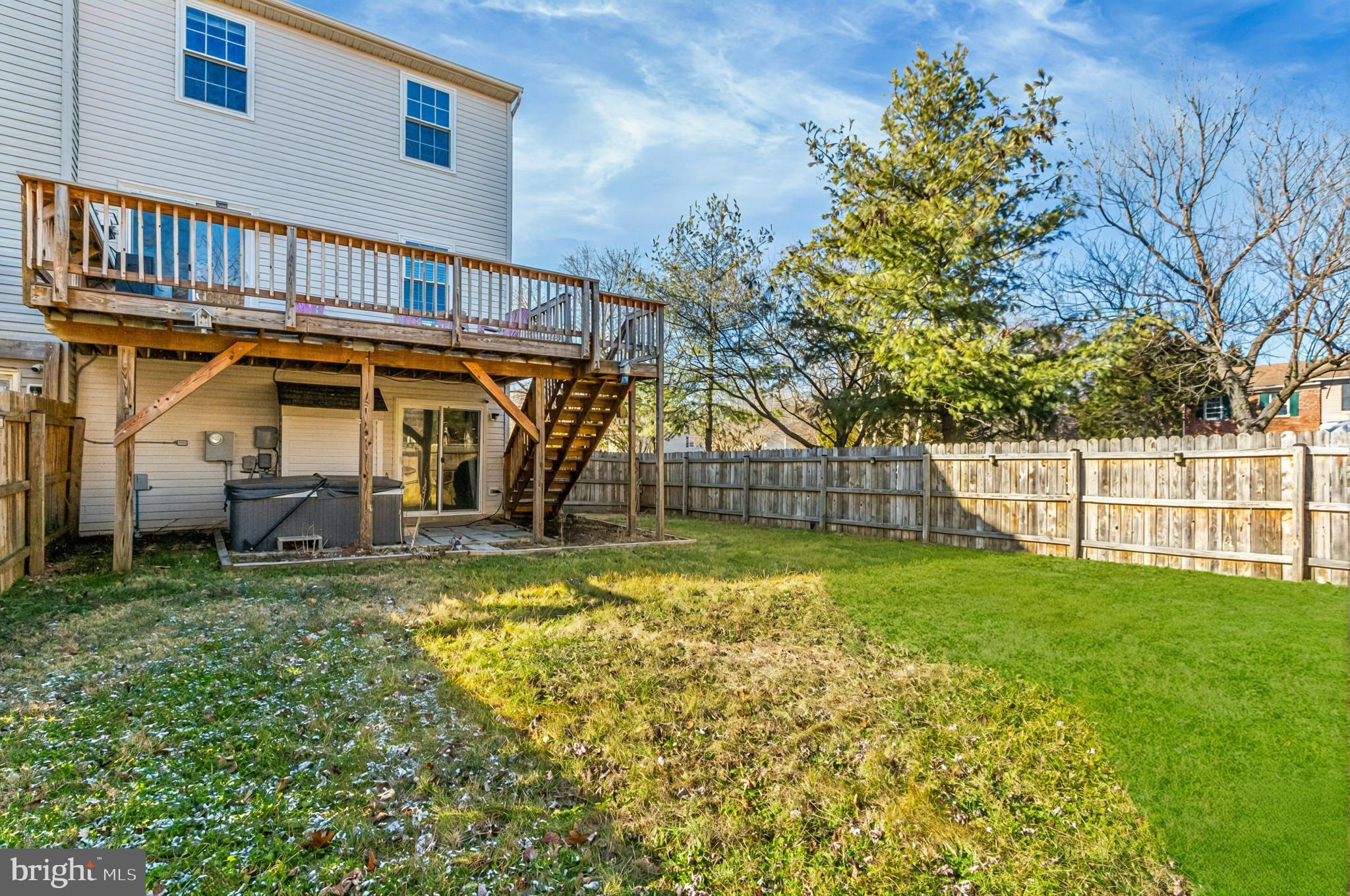 CHARLESTOWN COMMONS - Residential