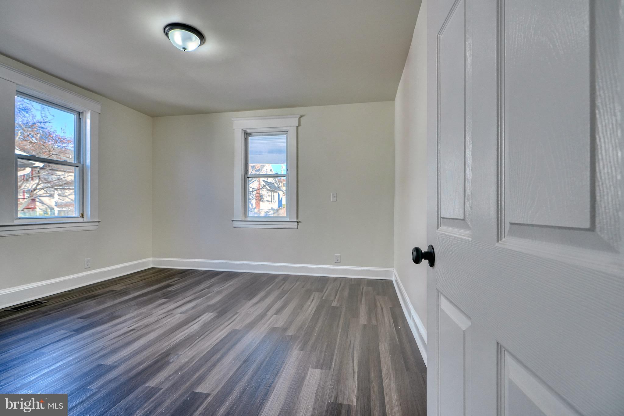 ROSEMONT - Residential