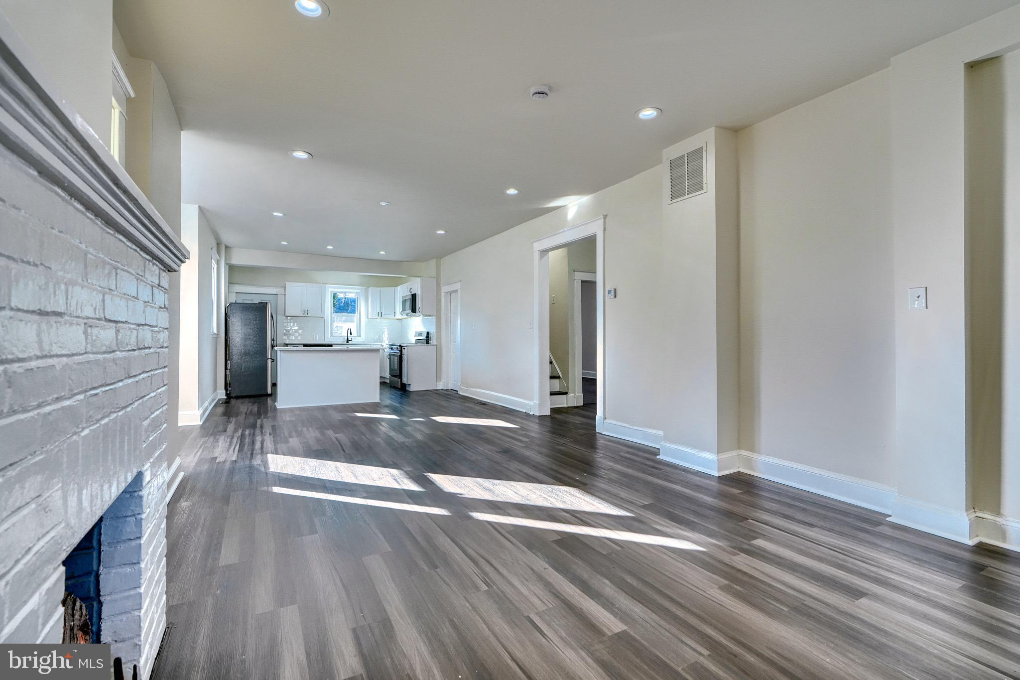 ROSEMONT - Residential