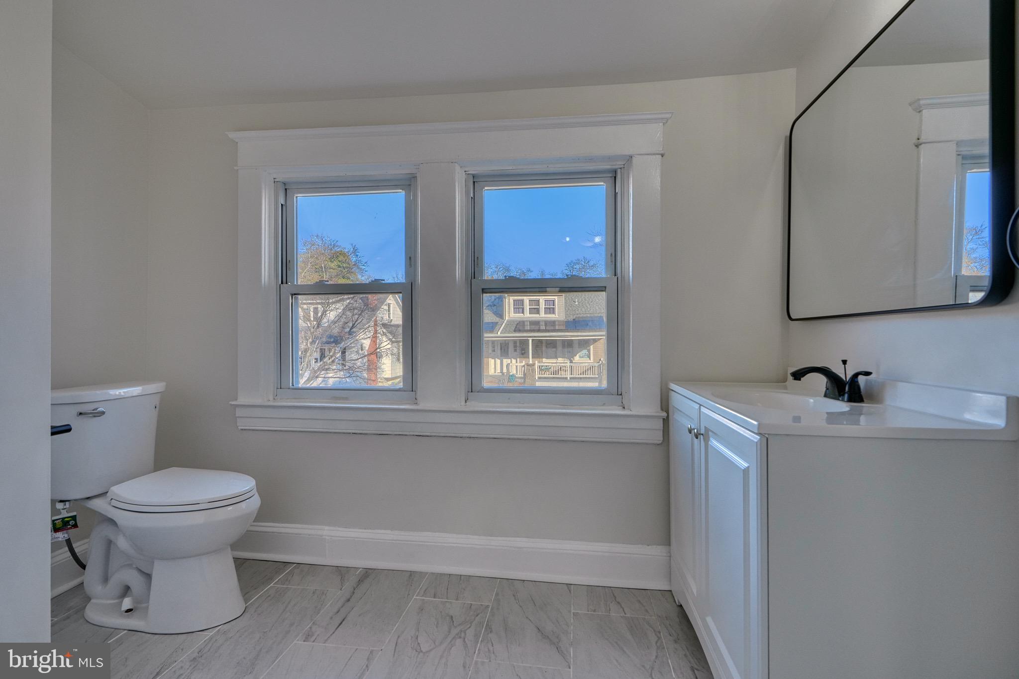 ROSEMONT - Residential