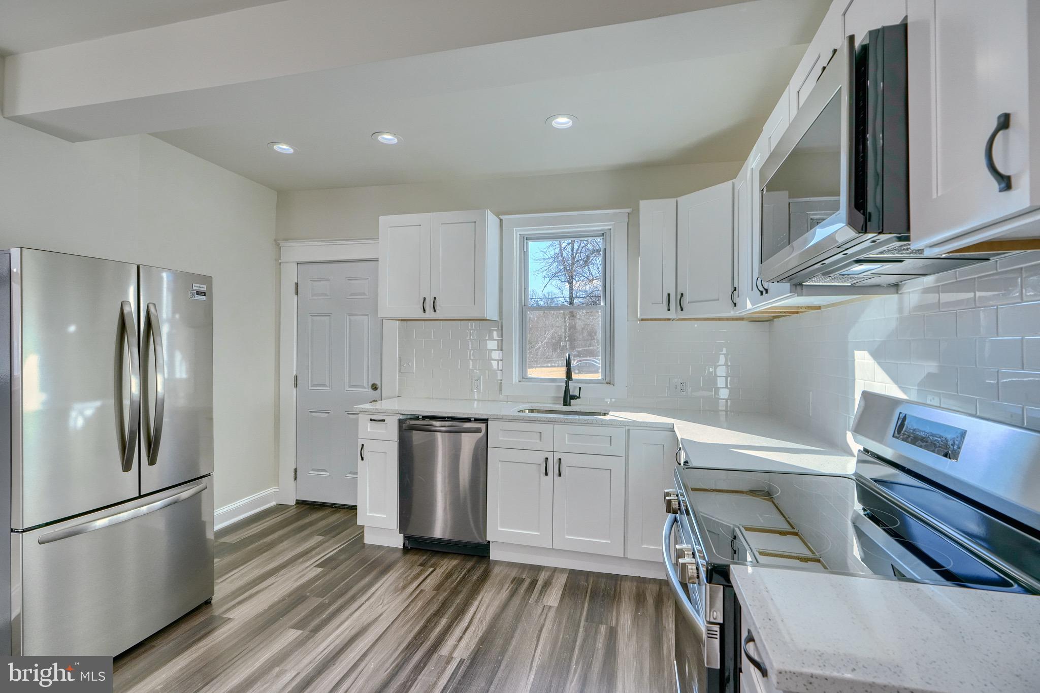 ROSEMONT - Residential