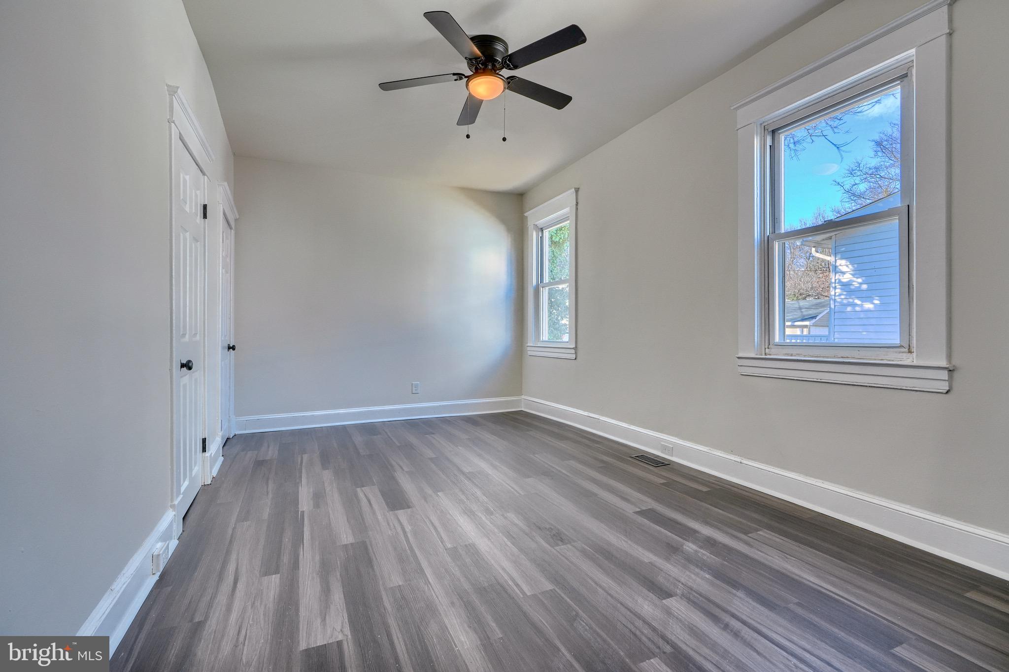 ROSEMONT - Residential