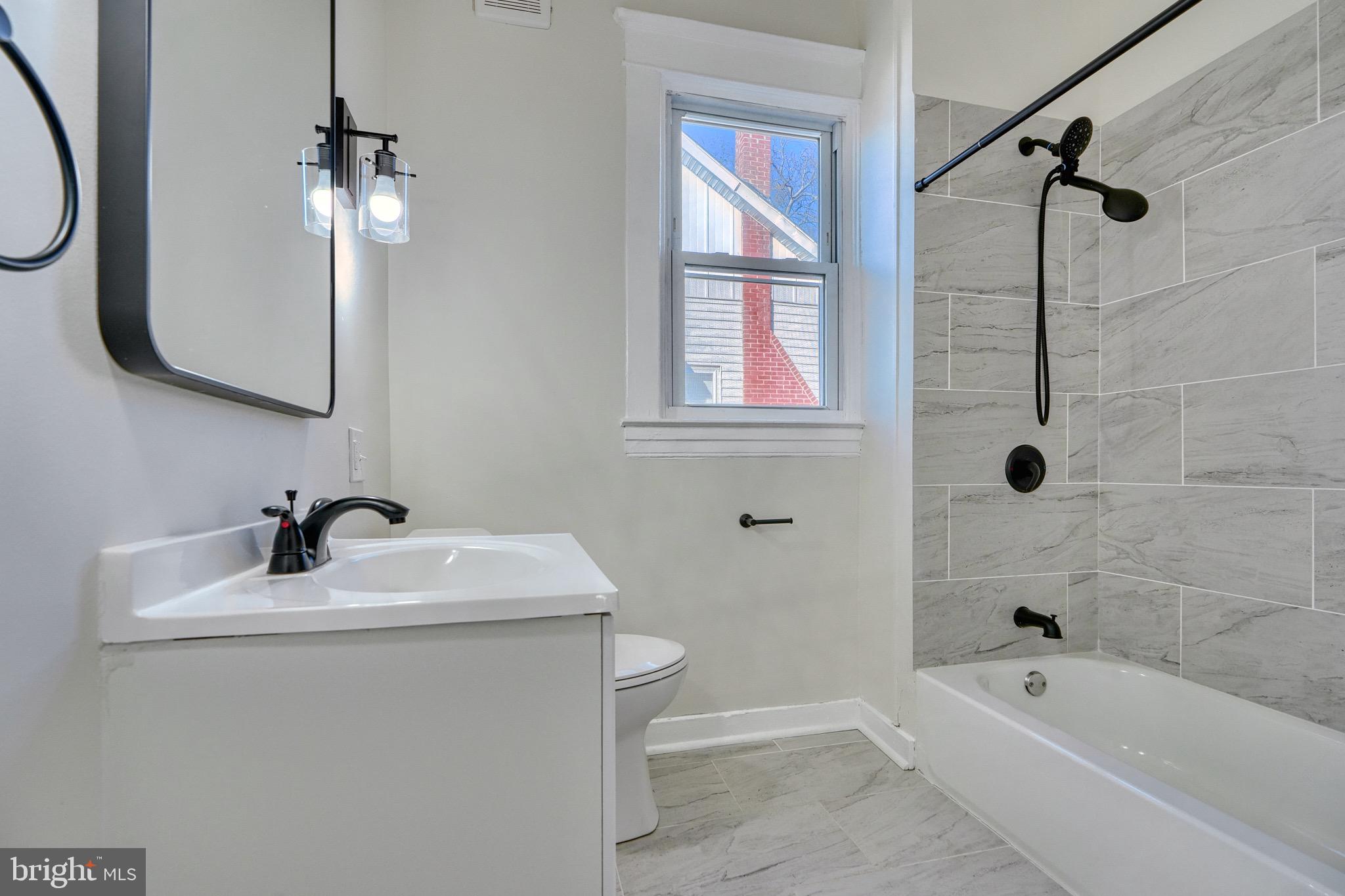 ROSEMONT - Residential