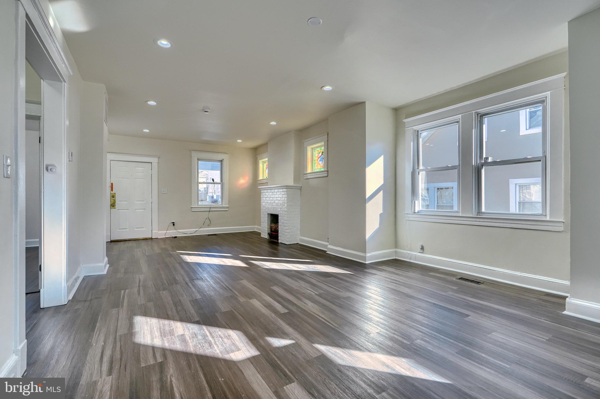 ROSEMONT - Residential