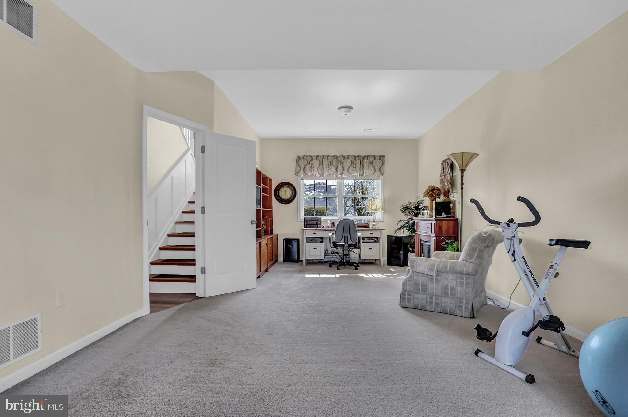 MECHANICSBURG COMMONS - Residential