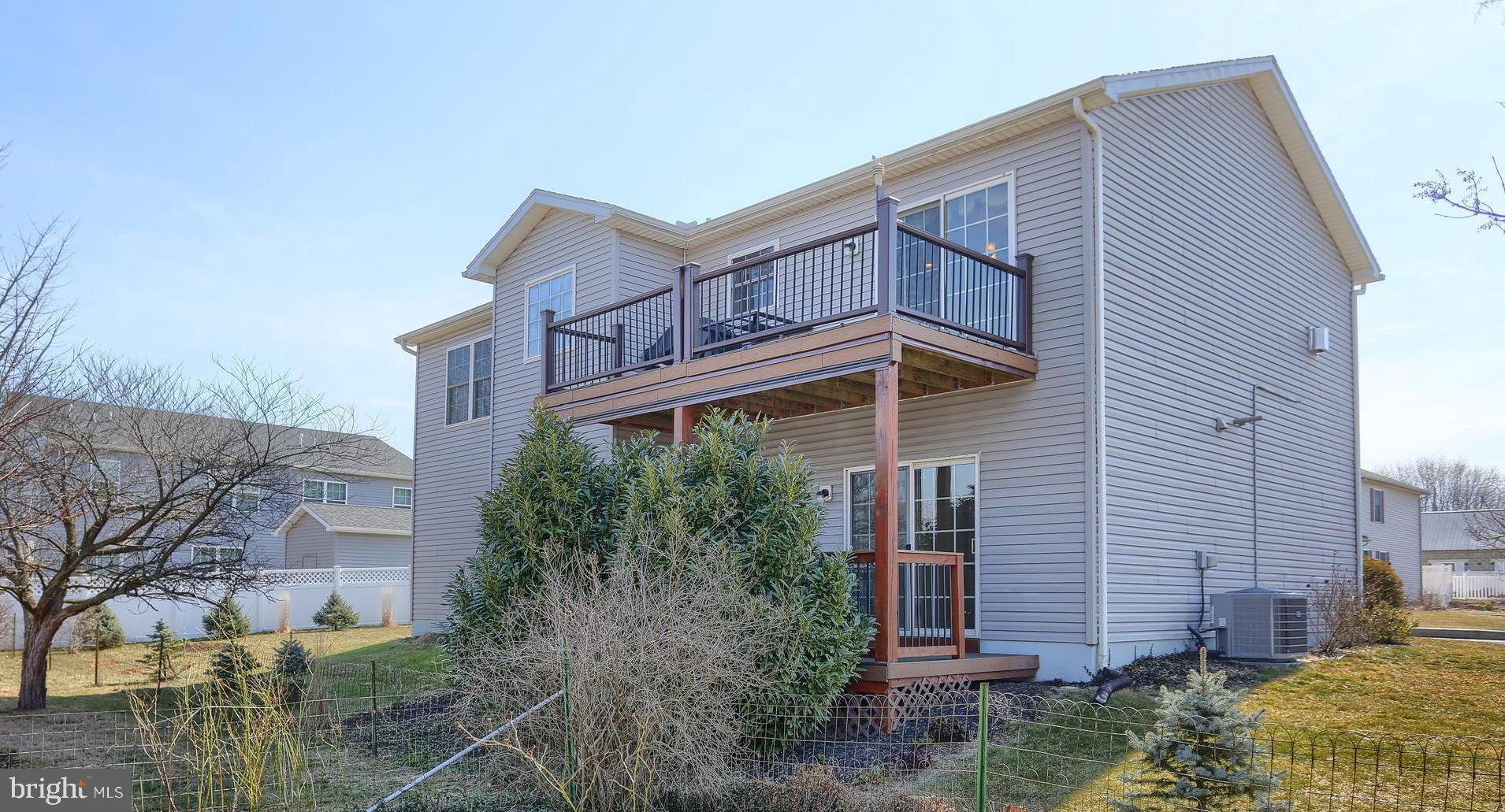 MECHANICSBURG COMMONS - Residential