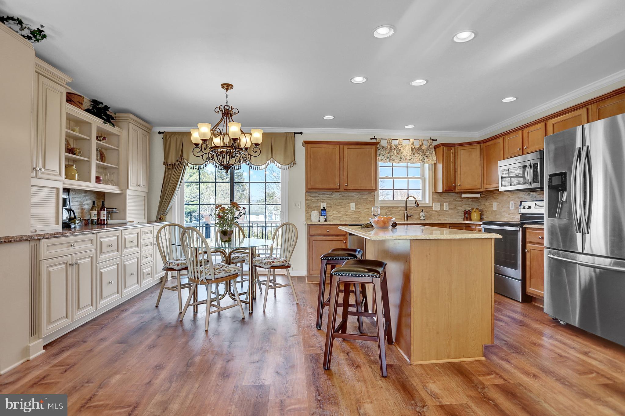 MECHANICSBURG COMMONS - Residential