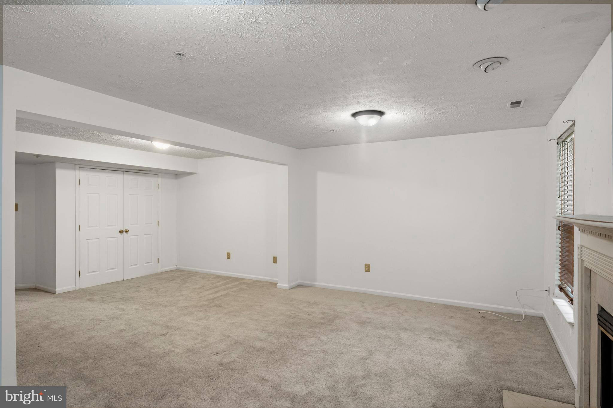 PERRY HALL FARMS - Residential