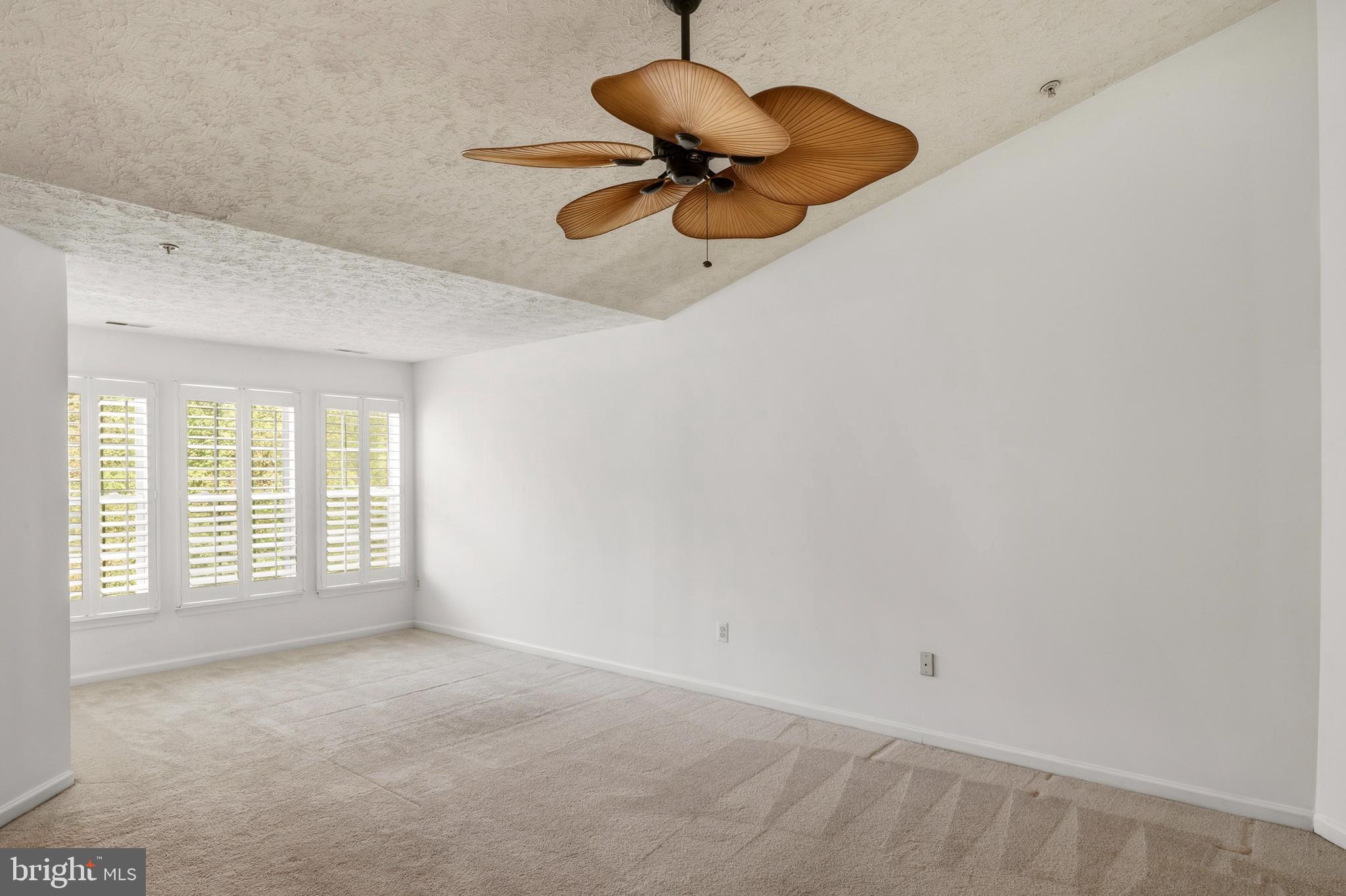 PERRY HALL FARMS - Residential