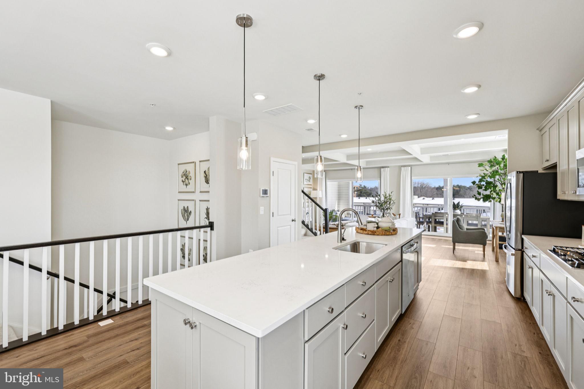 MONTGOMERY VILLAGE - Residential