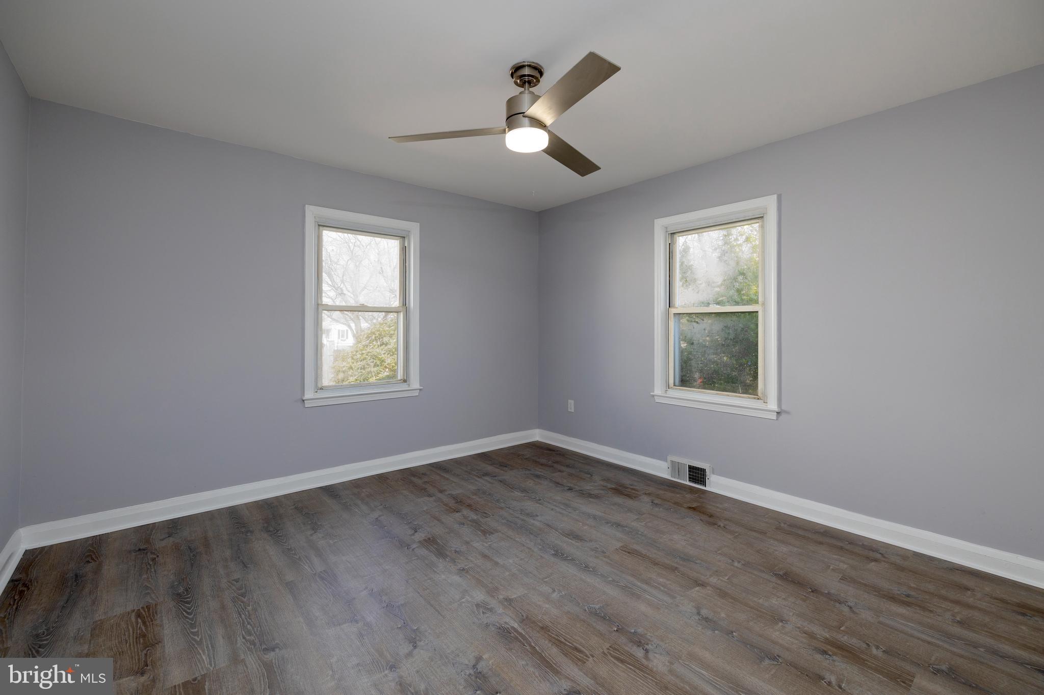 COLONIAL DRIVE - Residential