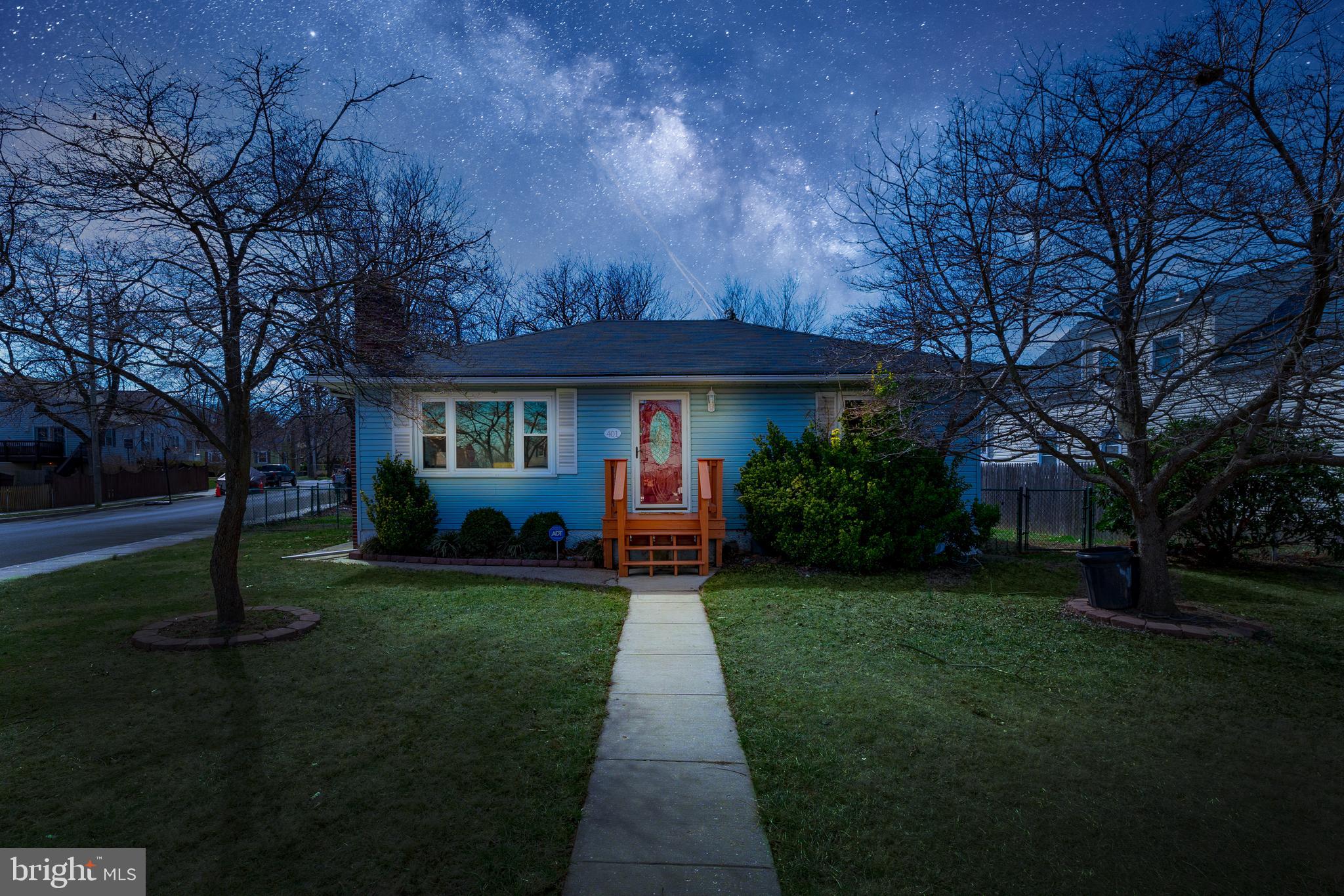 COLONIAL DRIVE - Residential