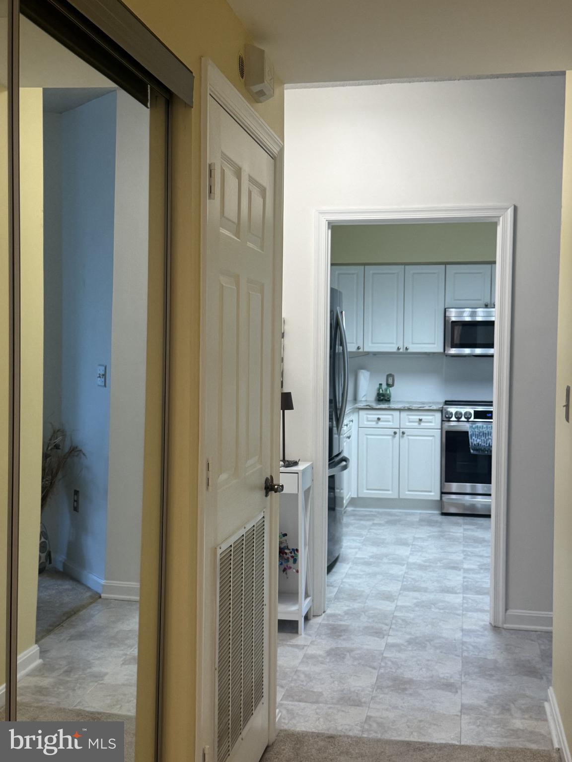 LEISURE WORLD - Residential