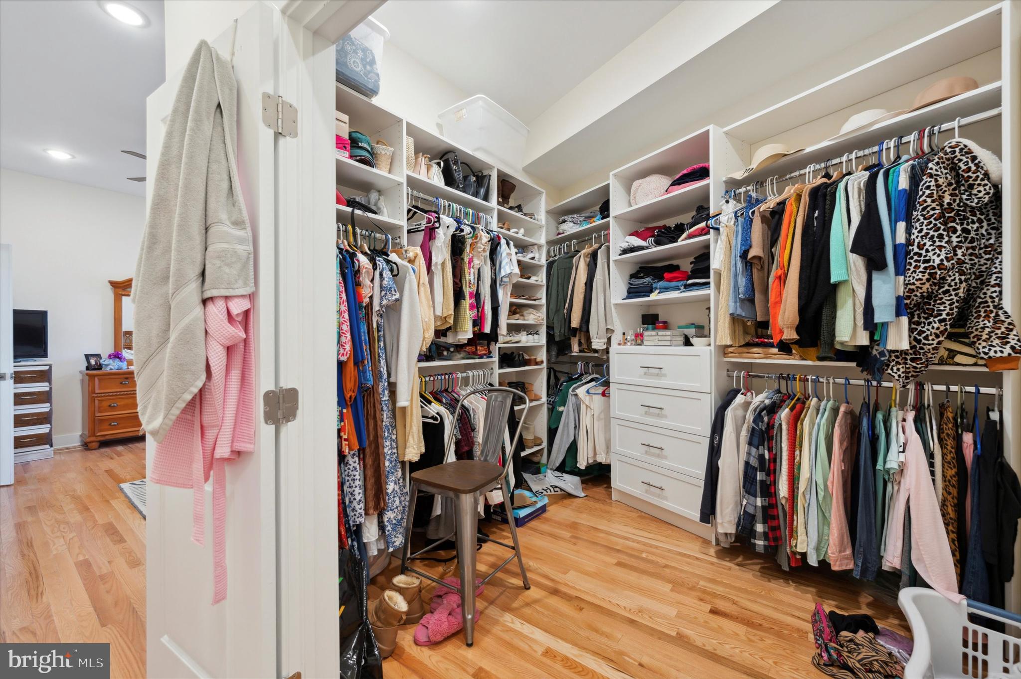 FRANCISVILLE - Residential Income