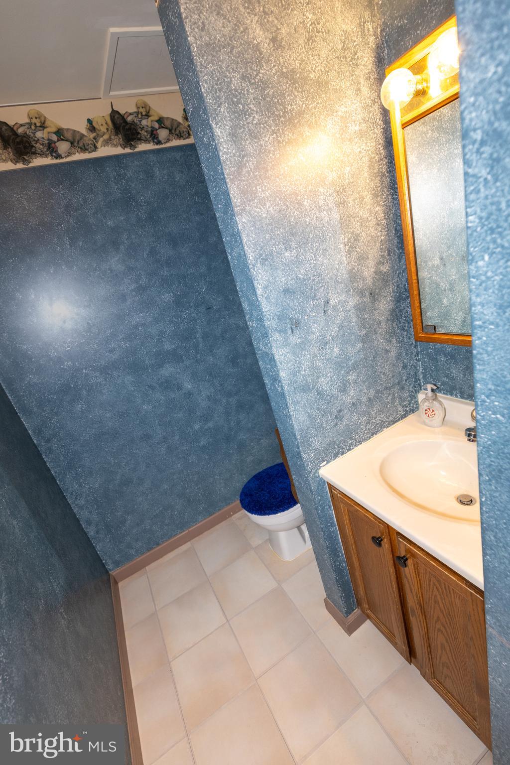 WHITE CHURCH - Residential