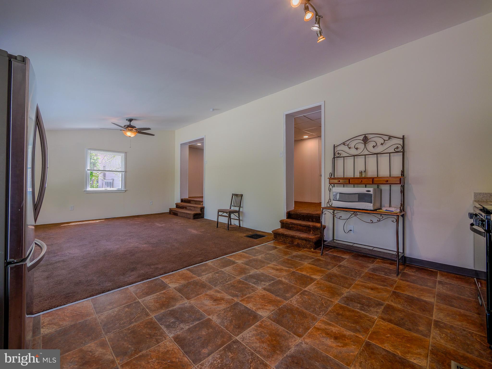 RIDLEY FARMS - Residential