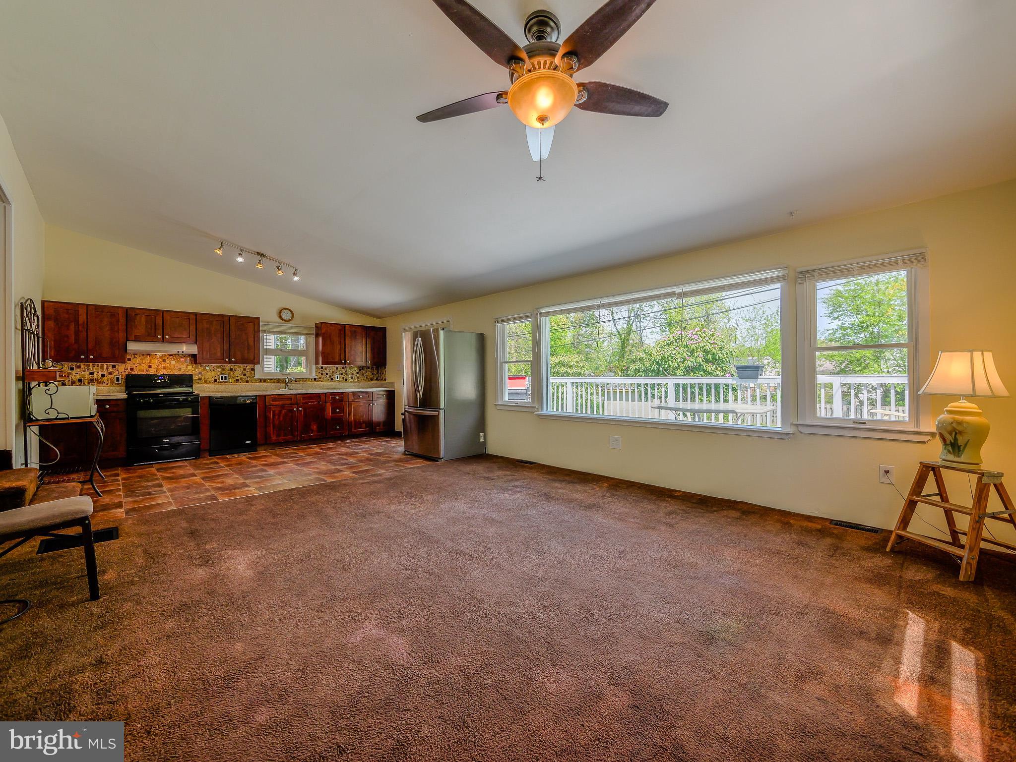 RIDLEY FARMS - Residential