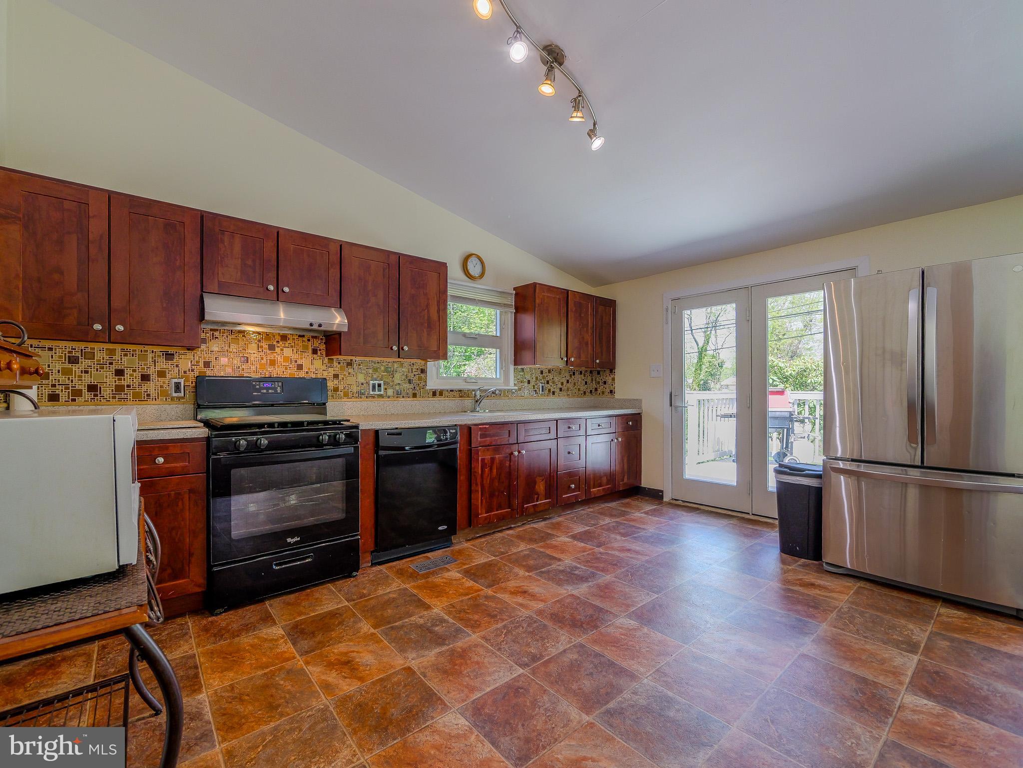 RIDLEY FARMS - Residential