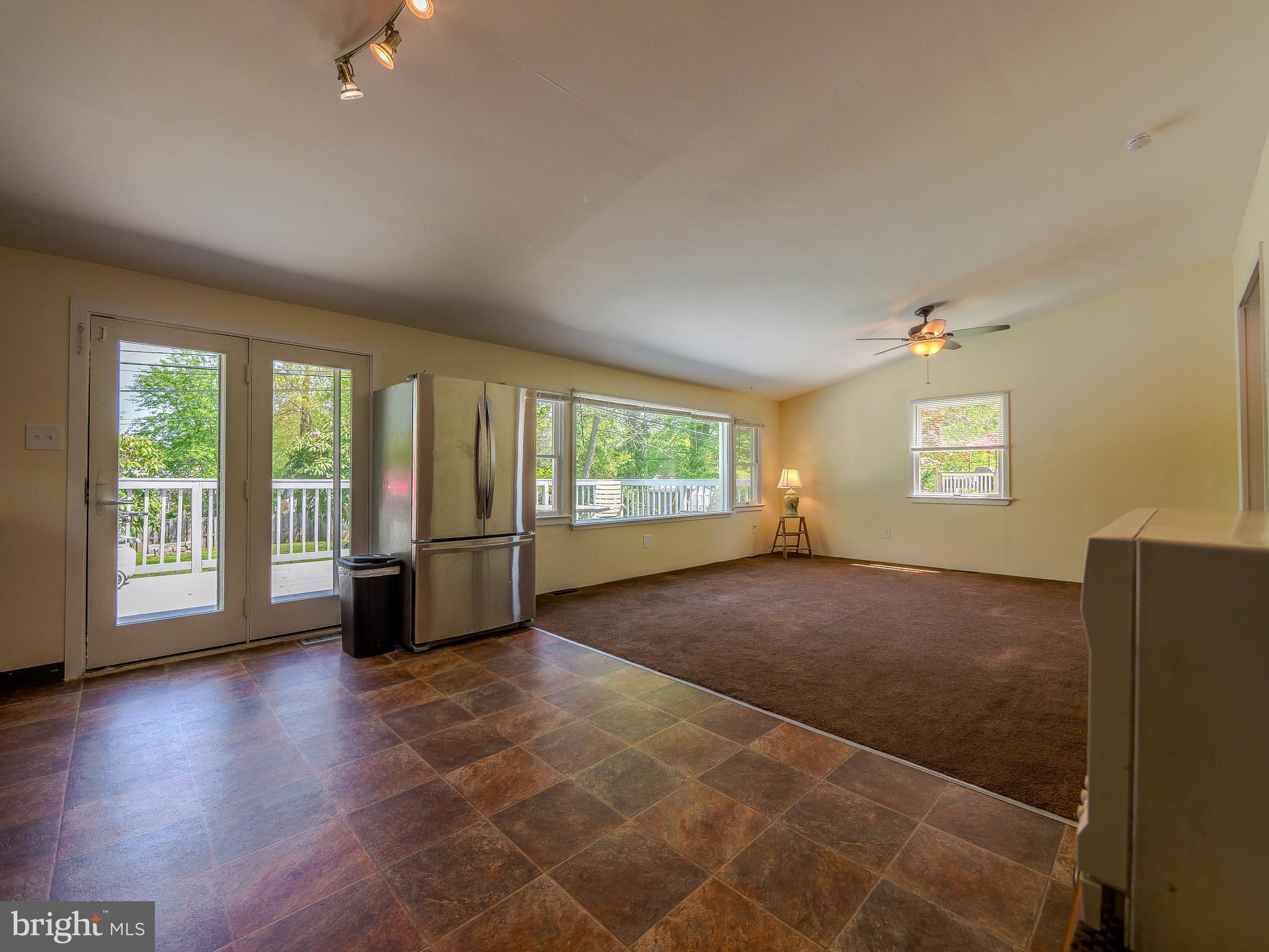 RIDLEY FARMS - Residential