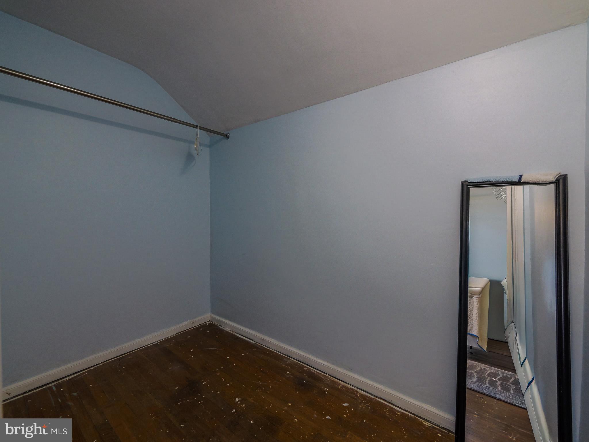 RIDLEY FARMS - Residential