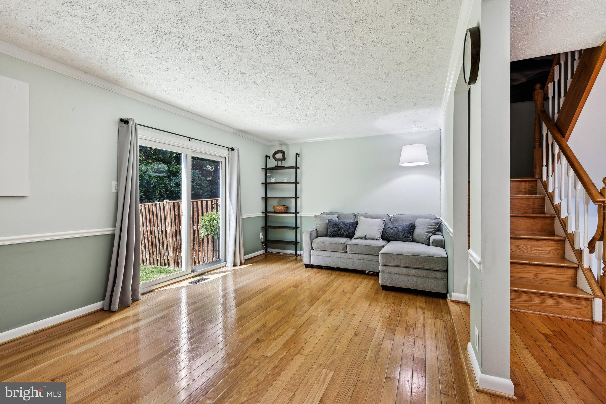 7827 FAIRBORN COURT