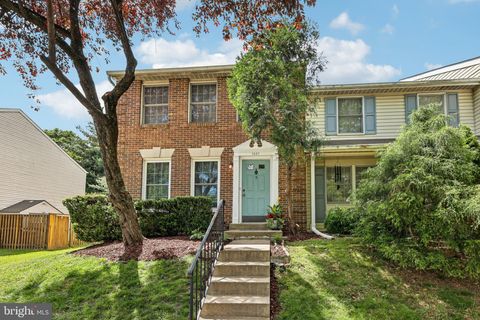 7827 FAIRBORN COURT DERWOOD MD 20855