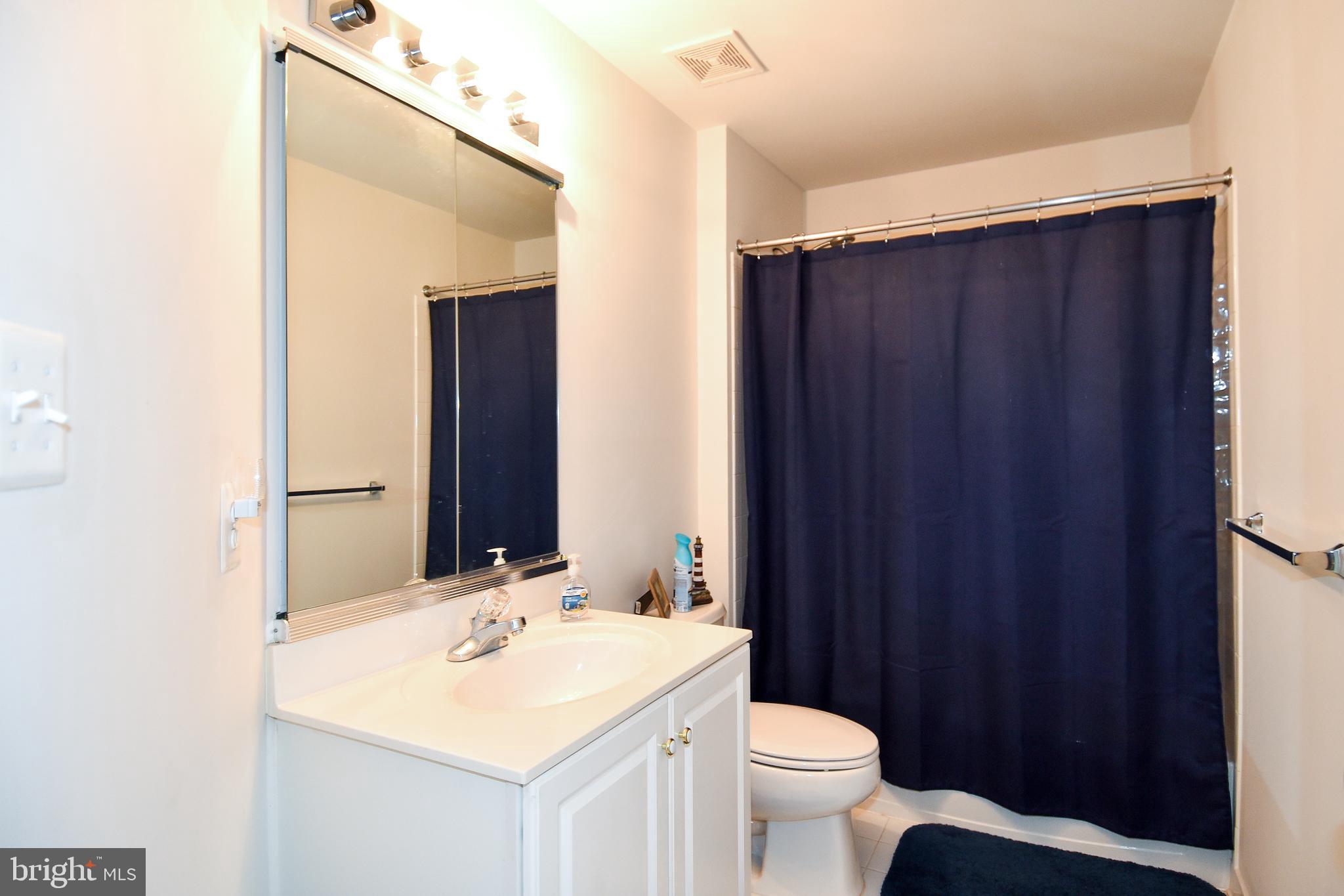 SOUTH RIDING - Residential Lease