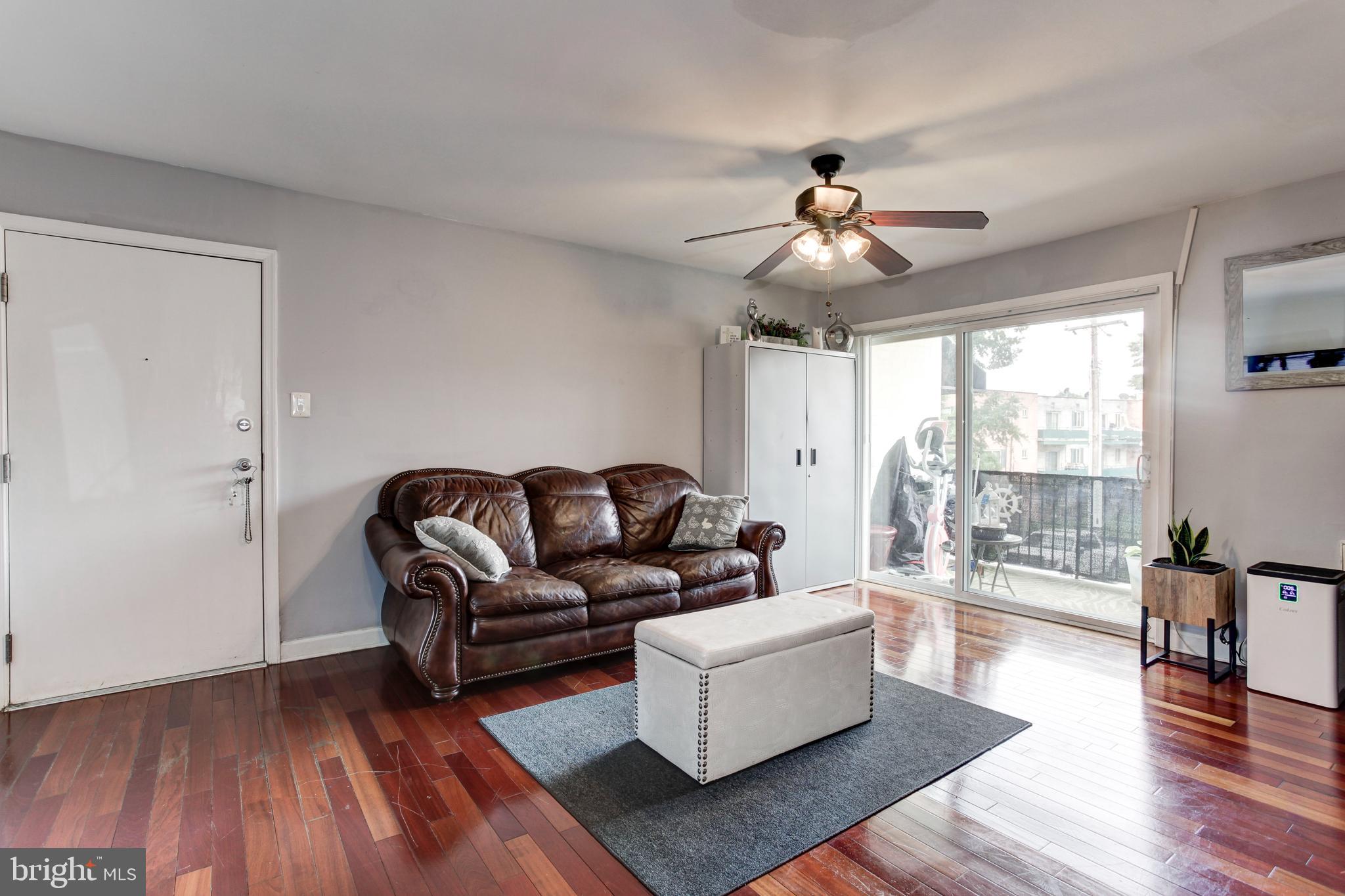 HARBOUR TERRACE CONDOMINIUMS - Residential